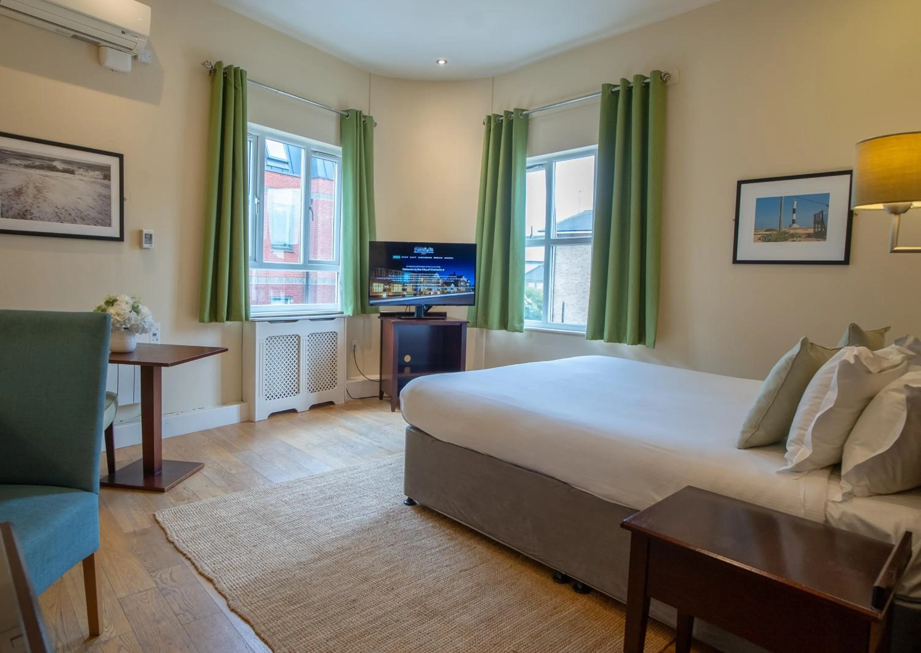 Premium Room in County Hotel