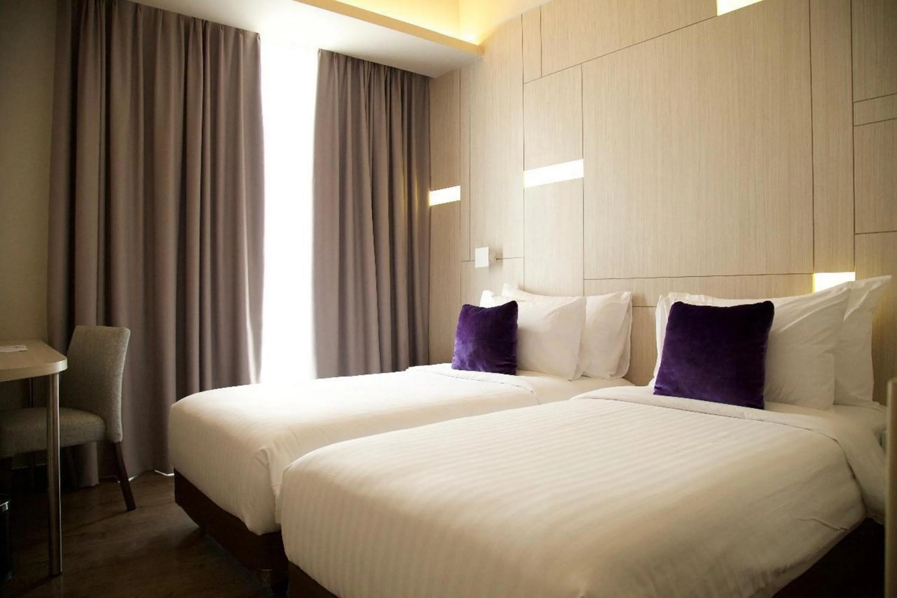 Deluxe Twin Room in Swiss-Belinn Cikarang