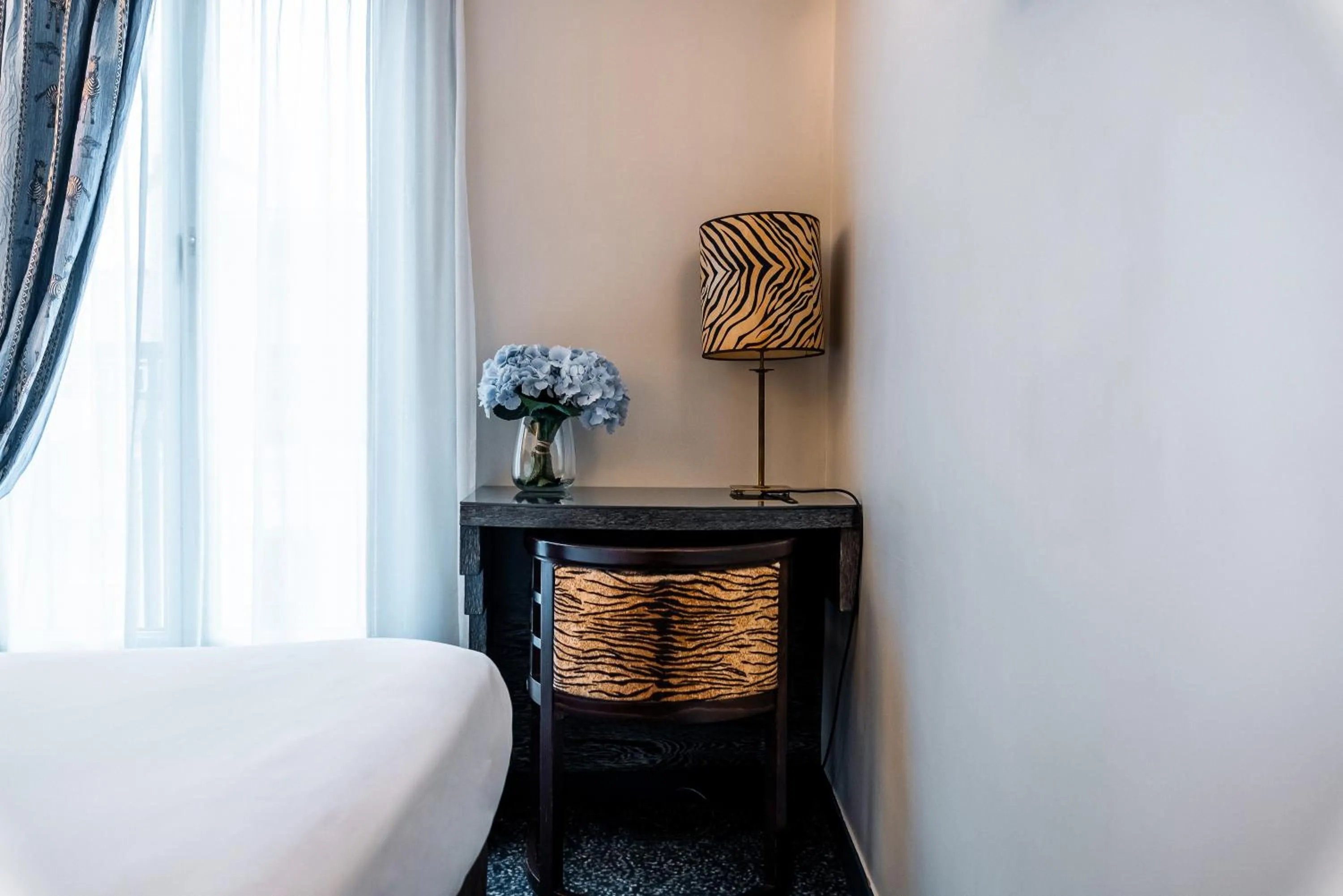 Business Single Room in Pavillon Opéra Grands Boulevards