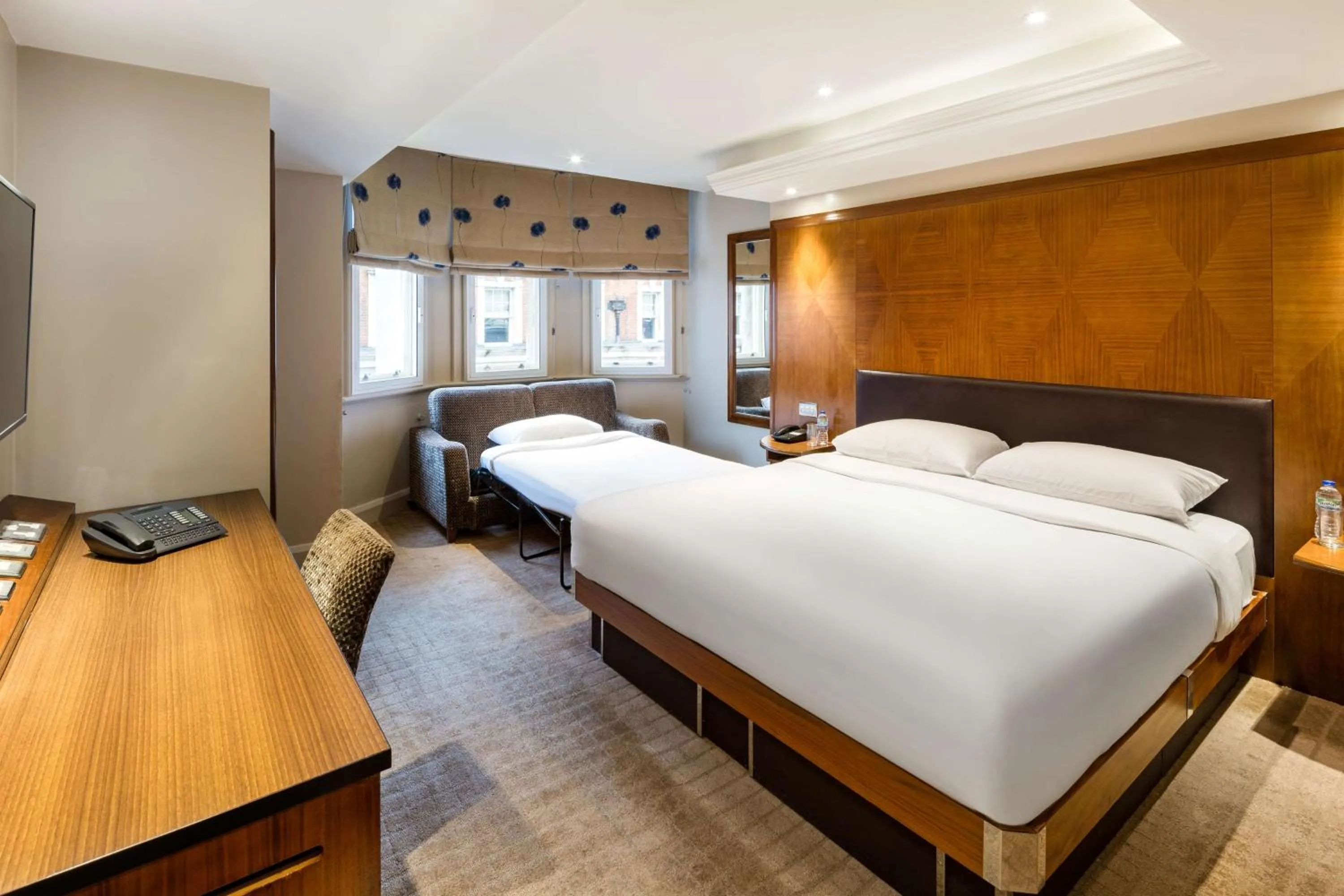 Family Room - single occupancy in Radisson Blu Hotel, London Tottenham Court Road