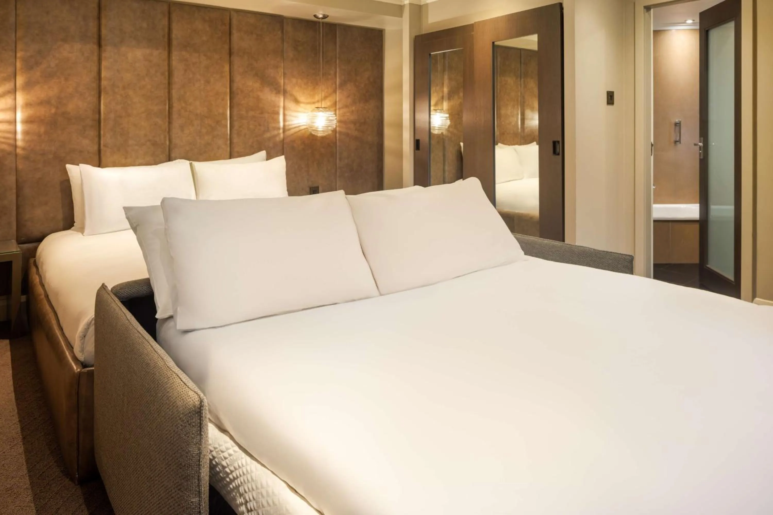 Family Room in Radisson Blu Hotel, London Bloomsbury