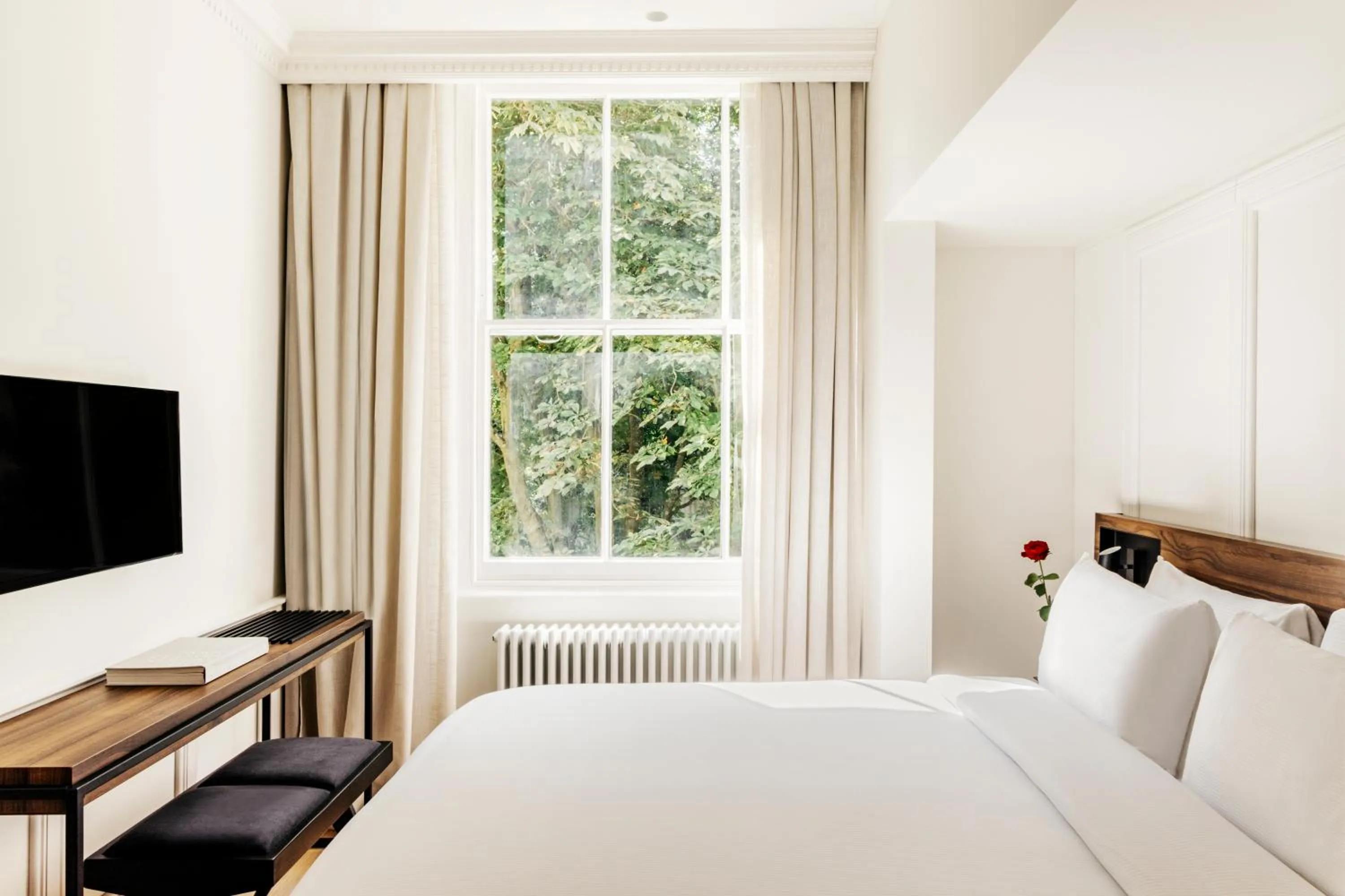 Double Classic Garden Room in The Caesar Hotel