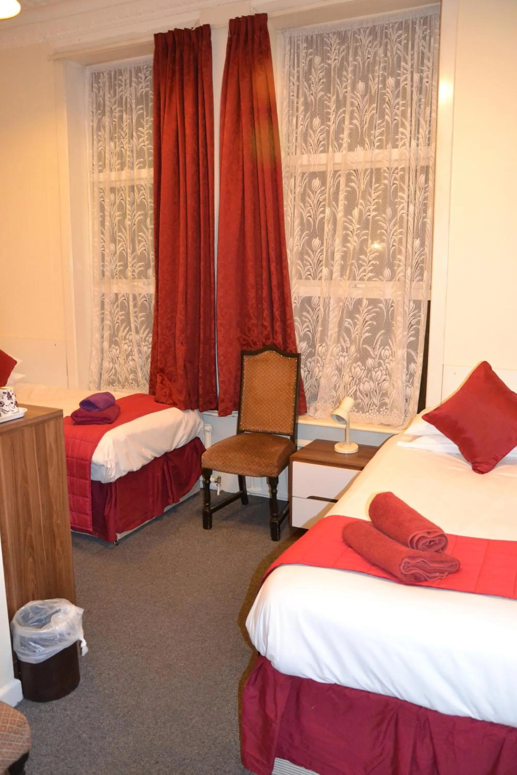 Twin Room in Abbey Lodge Hotel