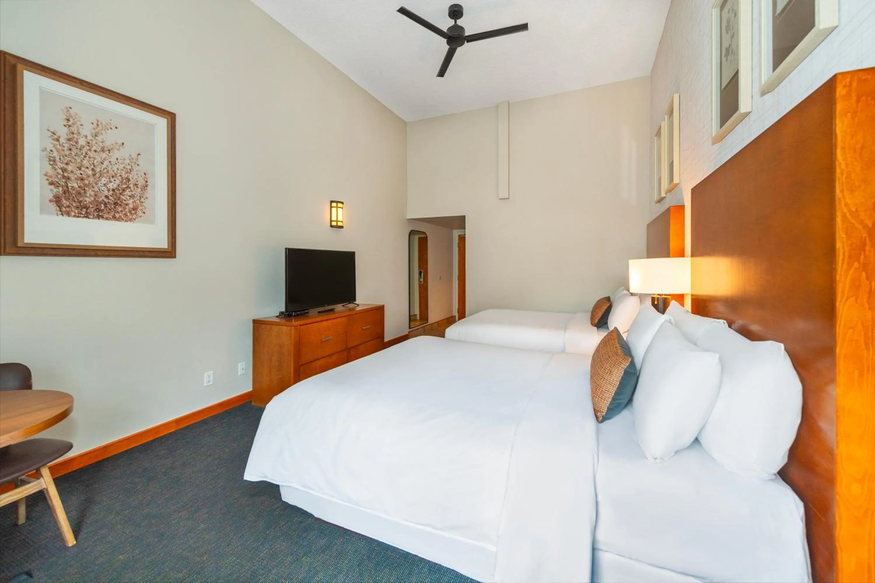 Superior Queen Room with Two Queen Beds in Banff Inn