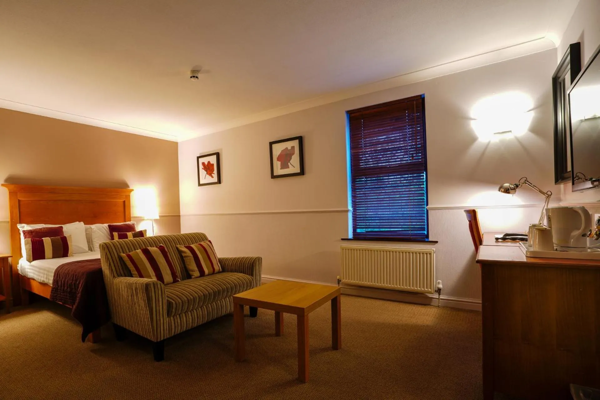 Superior Double Room in Gomersal Park Hotel & Bazaar Spa