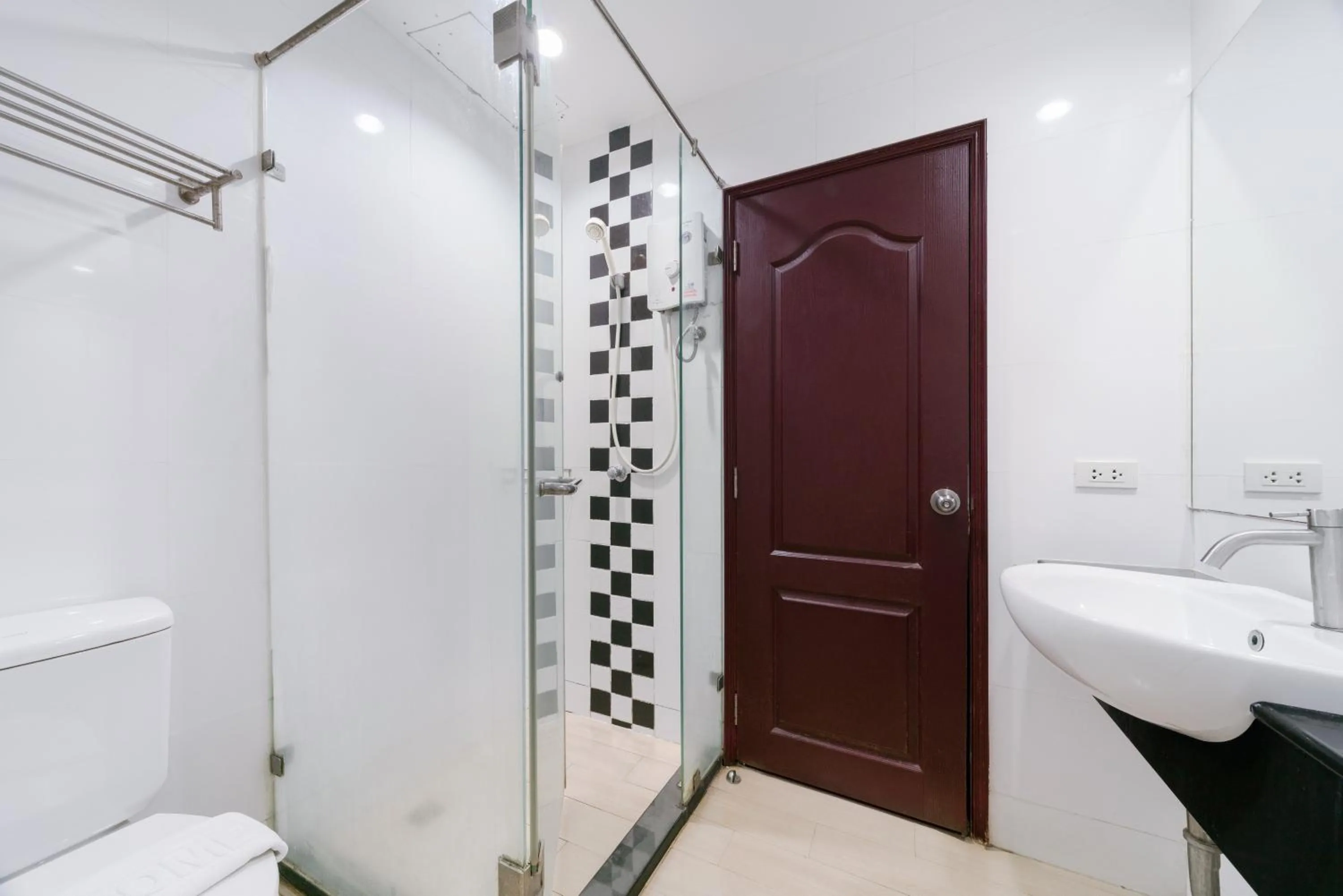 Superior Twin Room in Jomtien Hisotel