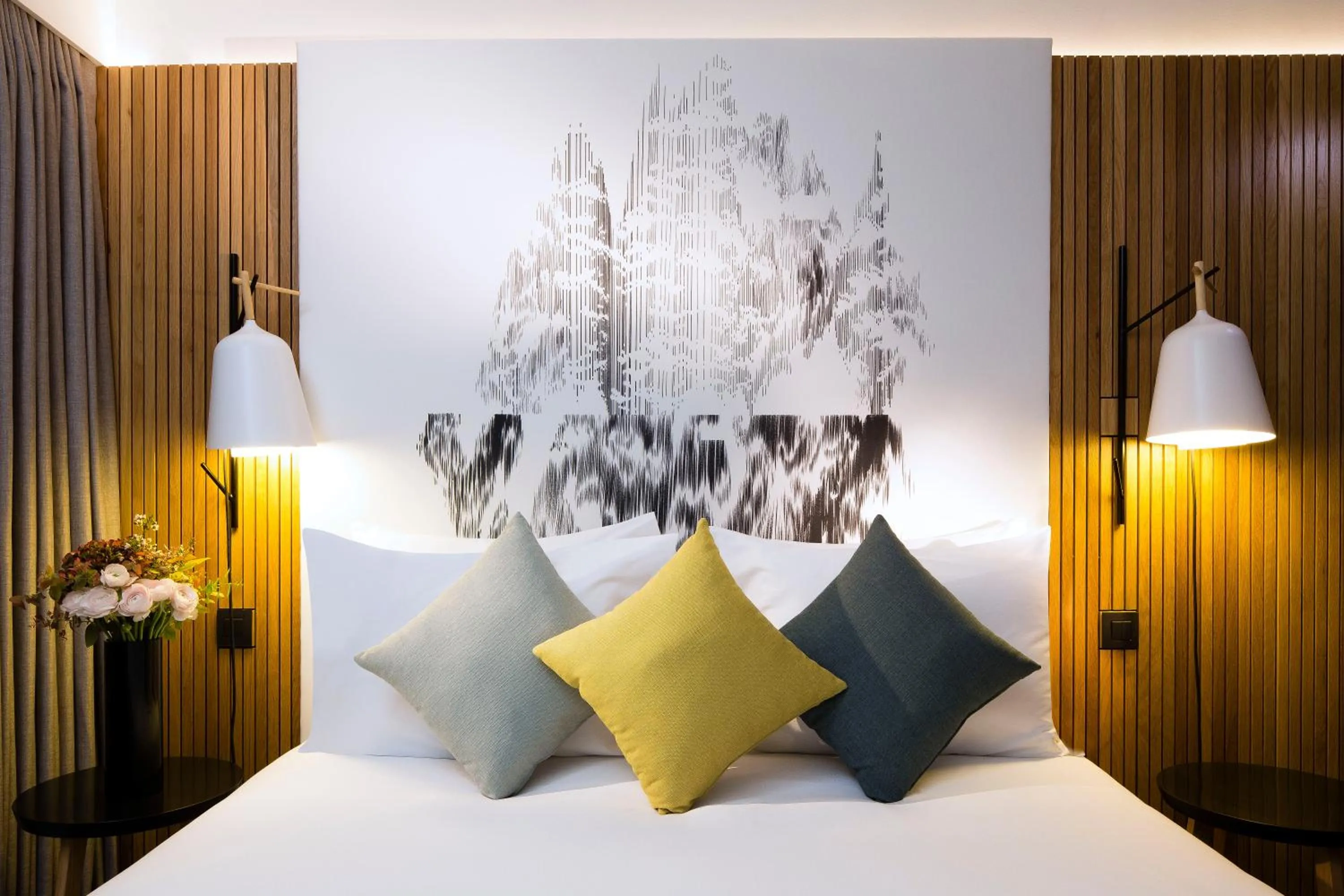 Standard Double Room in Drawing Hotel