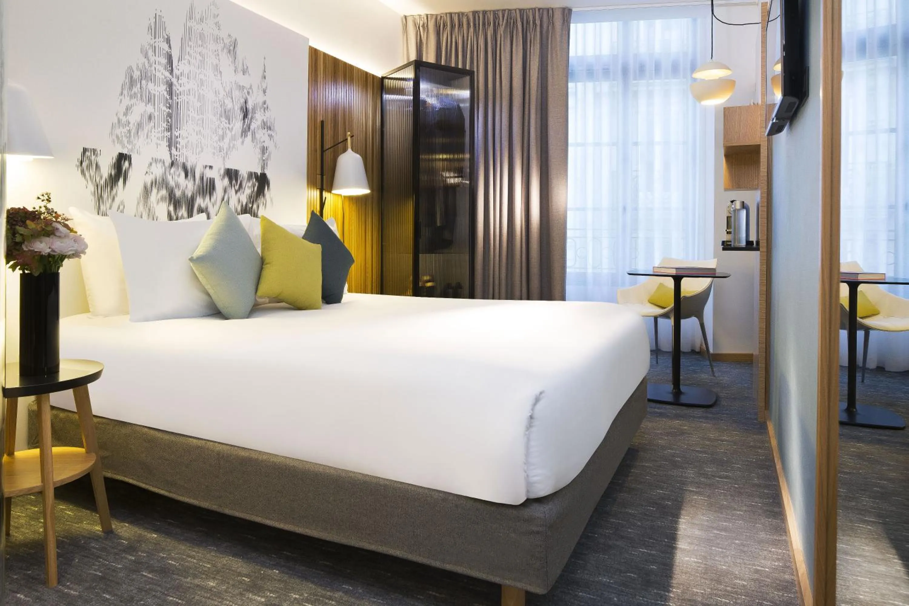 Superior Double Room in Drawing Hotel