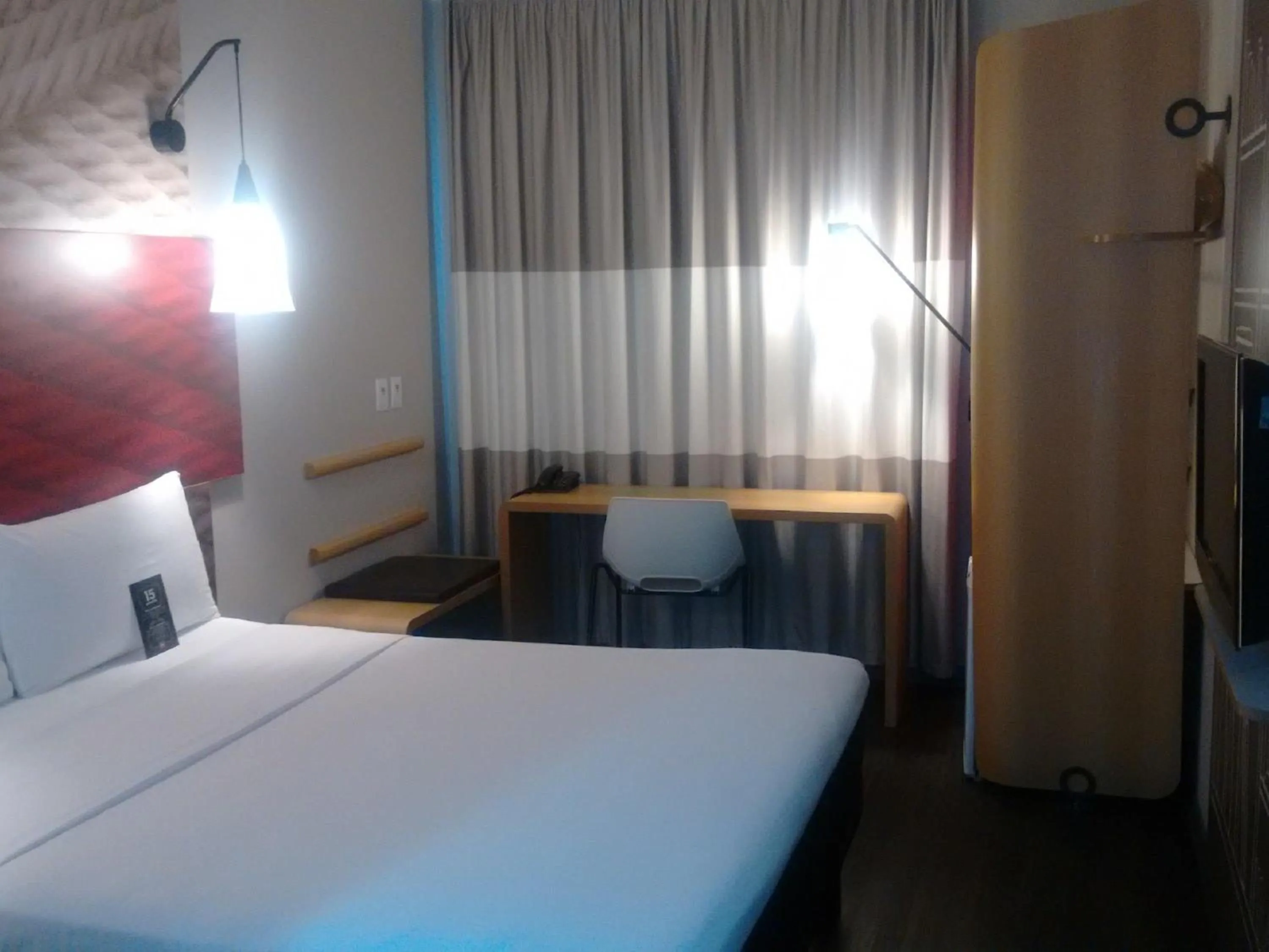 Standard One Double Bed - single occupancy in ibis Navegantes Itajai