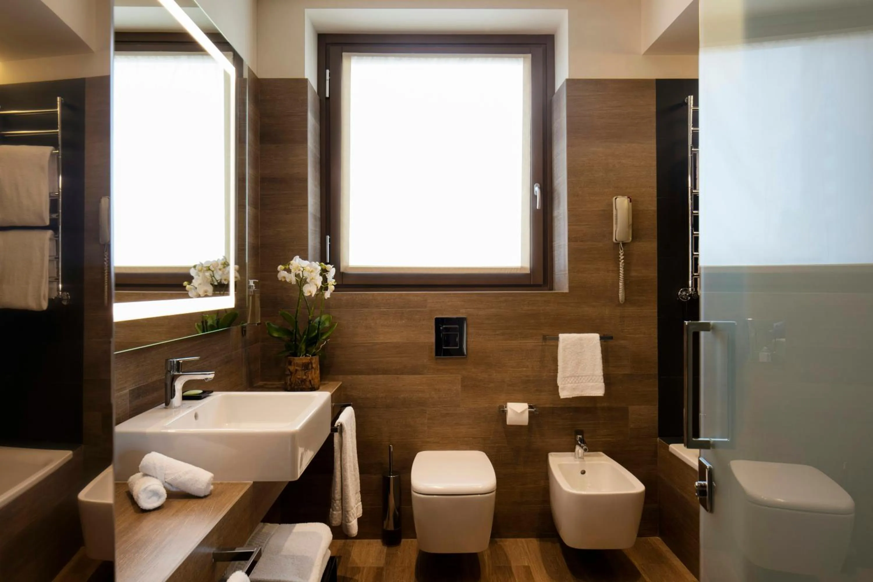 Superior Double or Twin Room in Starhotels Echo