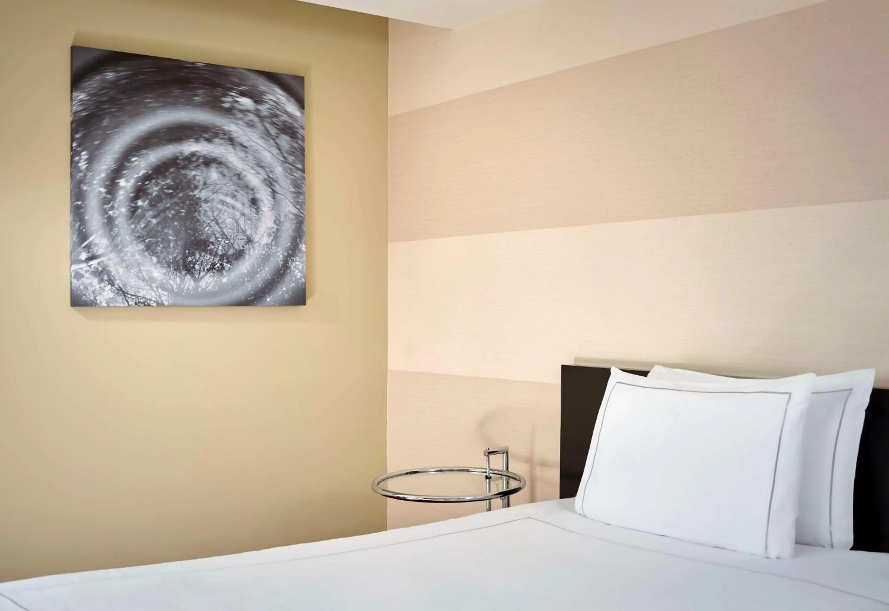 Executive Double Room in Park Plaza Leeds