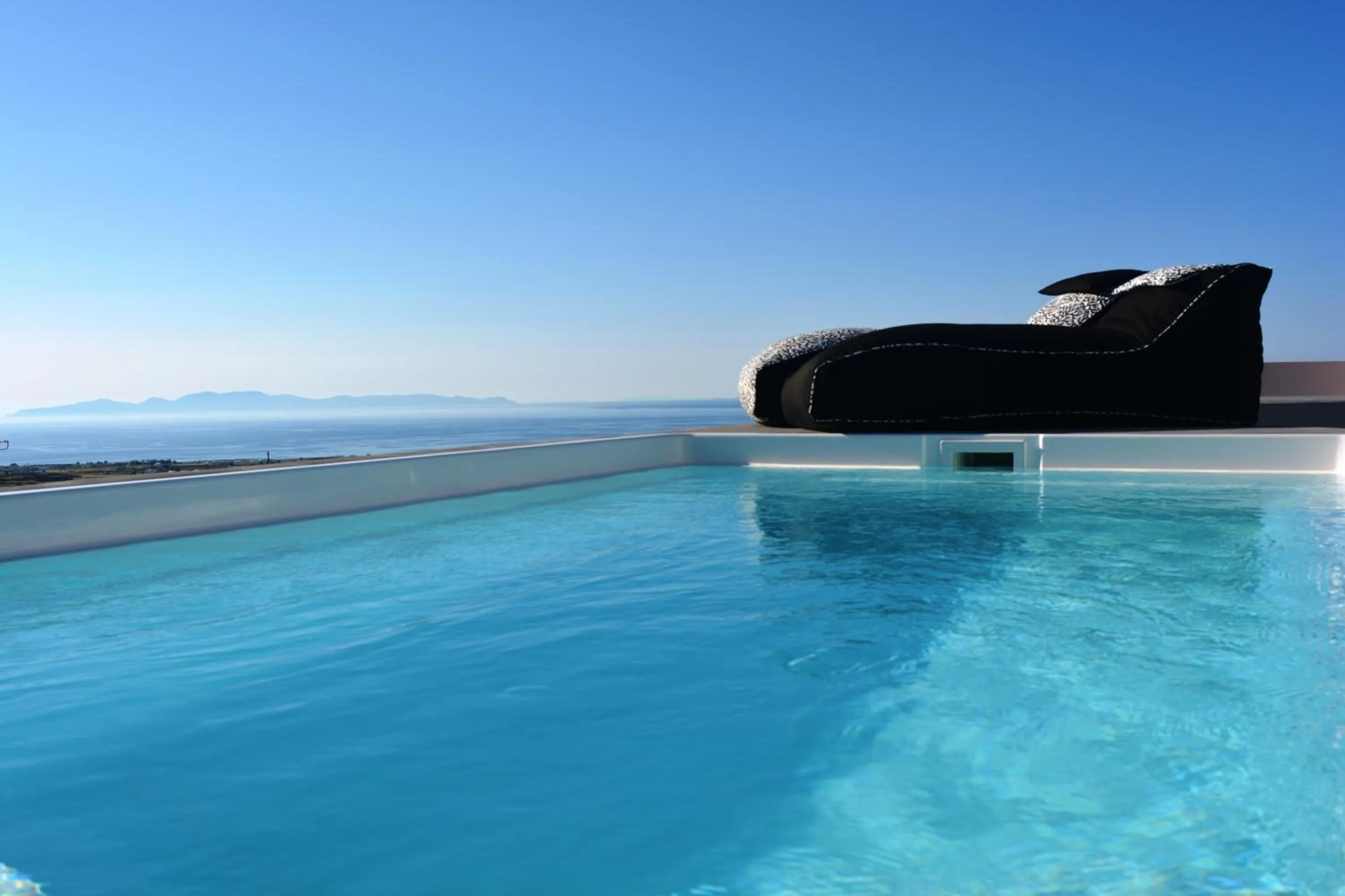 Elysian Villa with Pool, Sea & Sunset view in Elysian Santorini