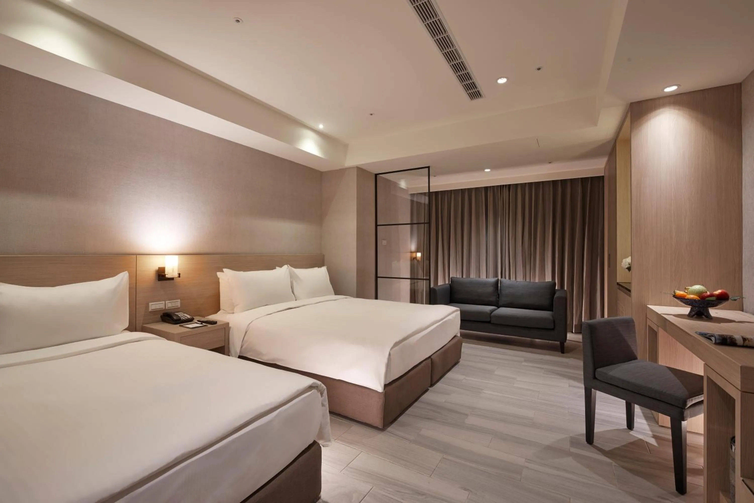 Elite Triple Room in Grand Bay Resort Hotel