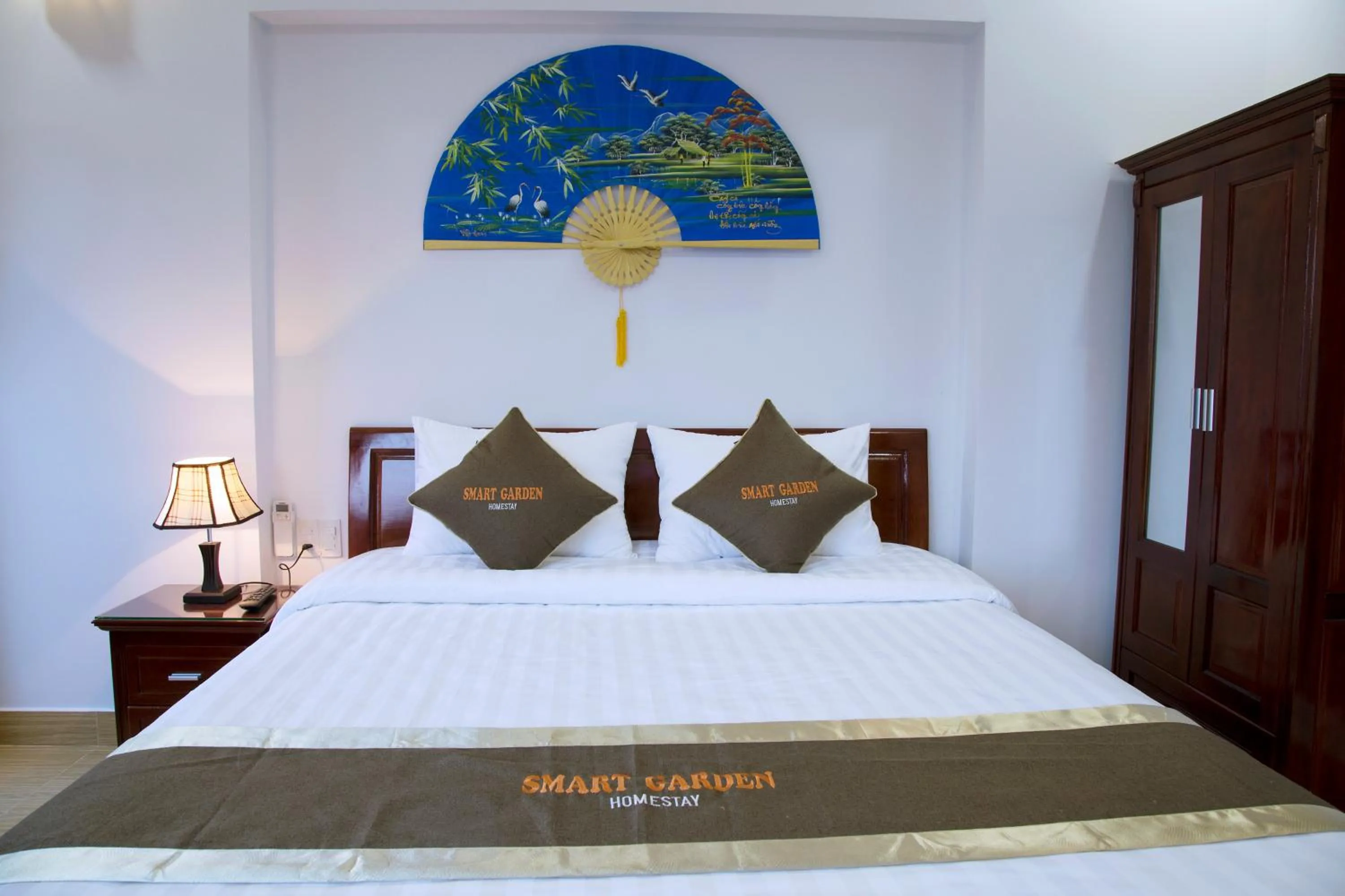 Deluxe Double or Twin Room with Garden View in Smart Garden Homestay