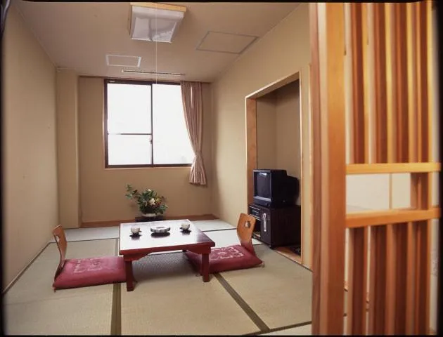 Japanese-Style Twin Room with Private Bathroom - Non Smoking in 旅館かわな -Ryokan Kawana-