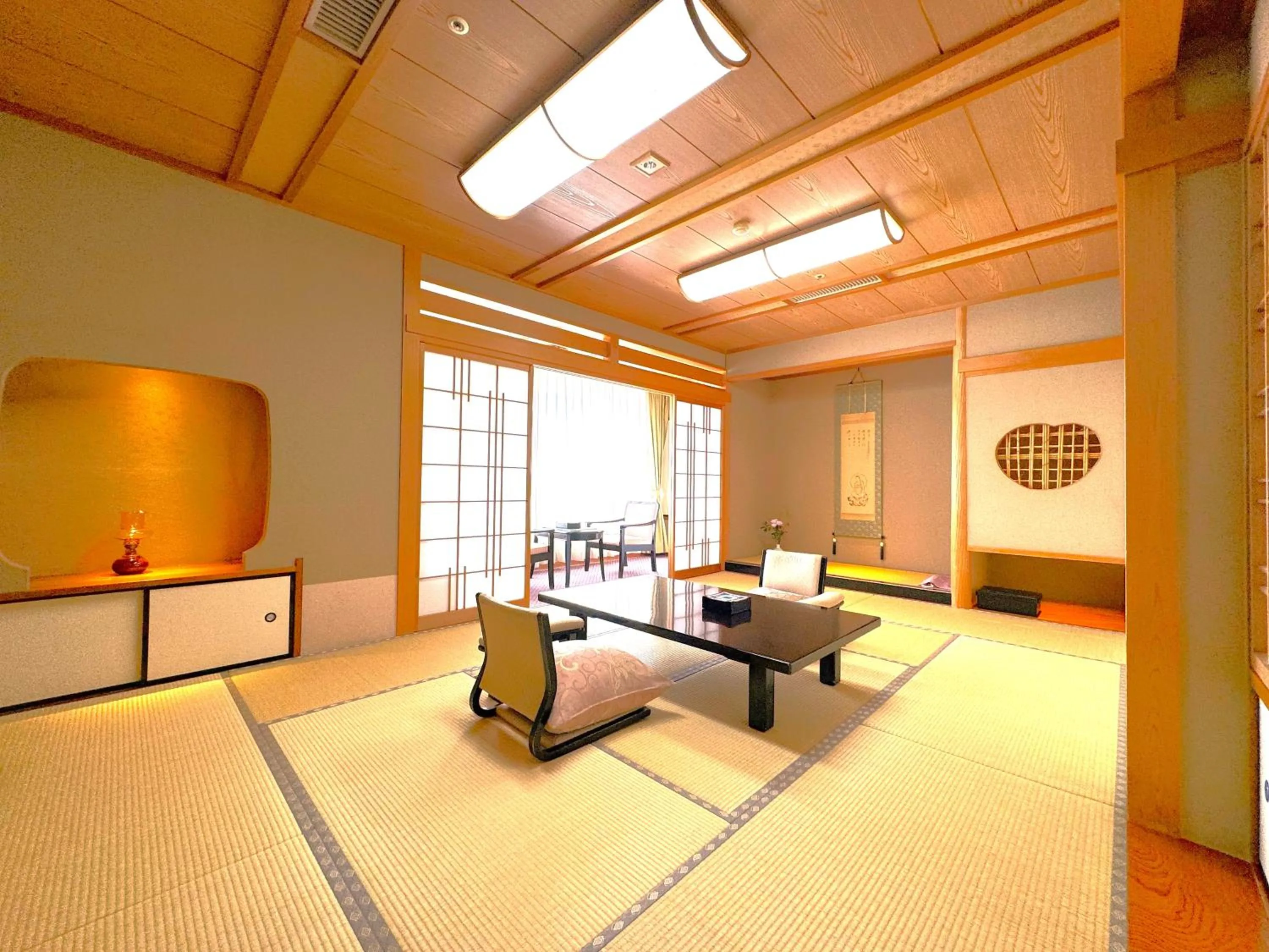 Deluxe Family Room in Kochoran