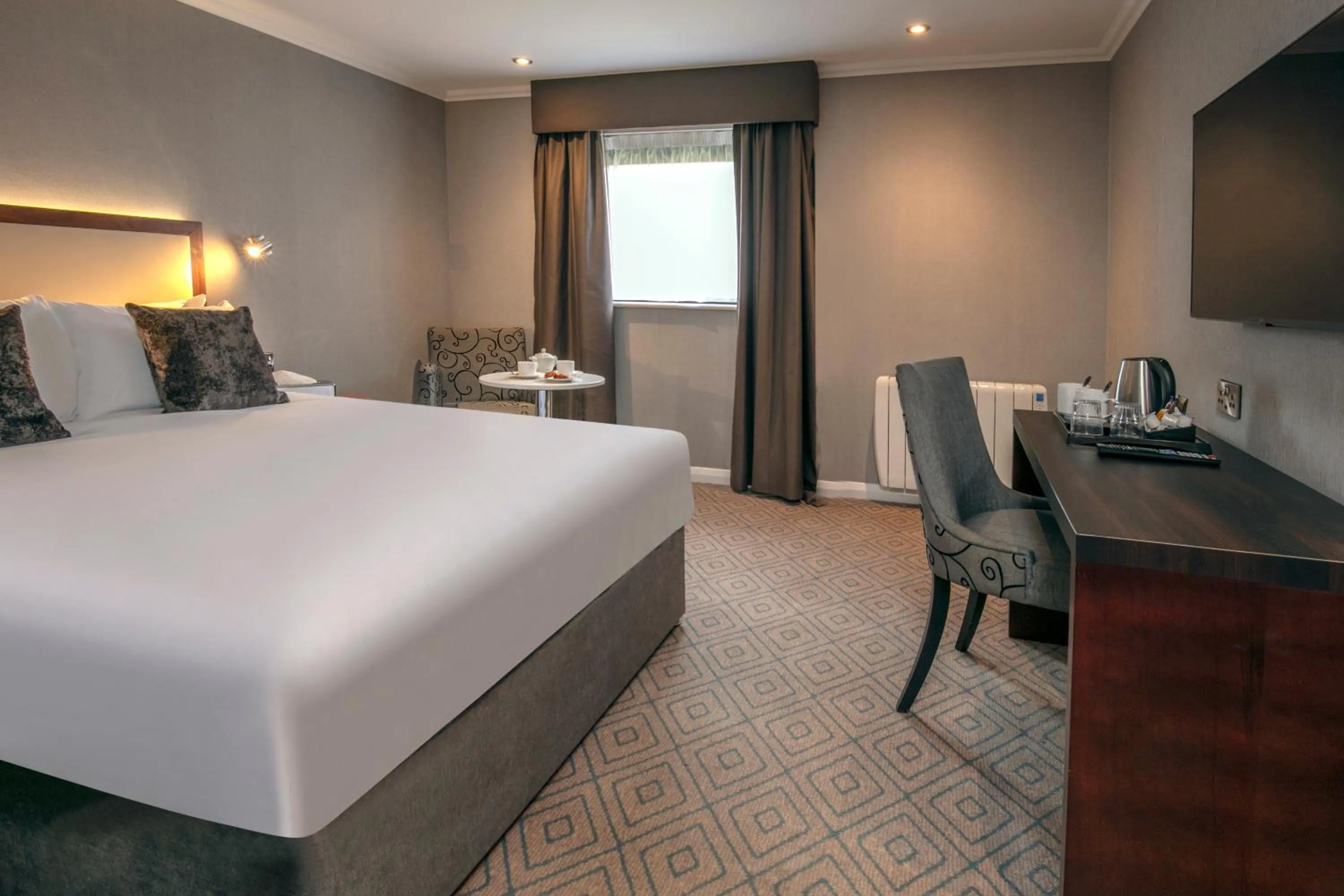 Superior Double Room in Best Western Appleby Park Hotel