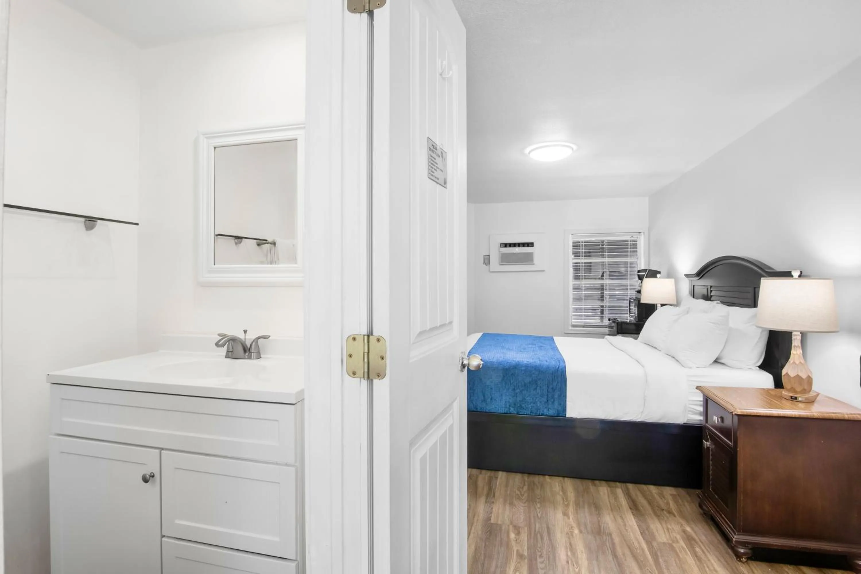 Economy Double Room in Coconut Cay Resort