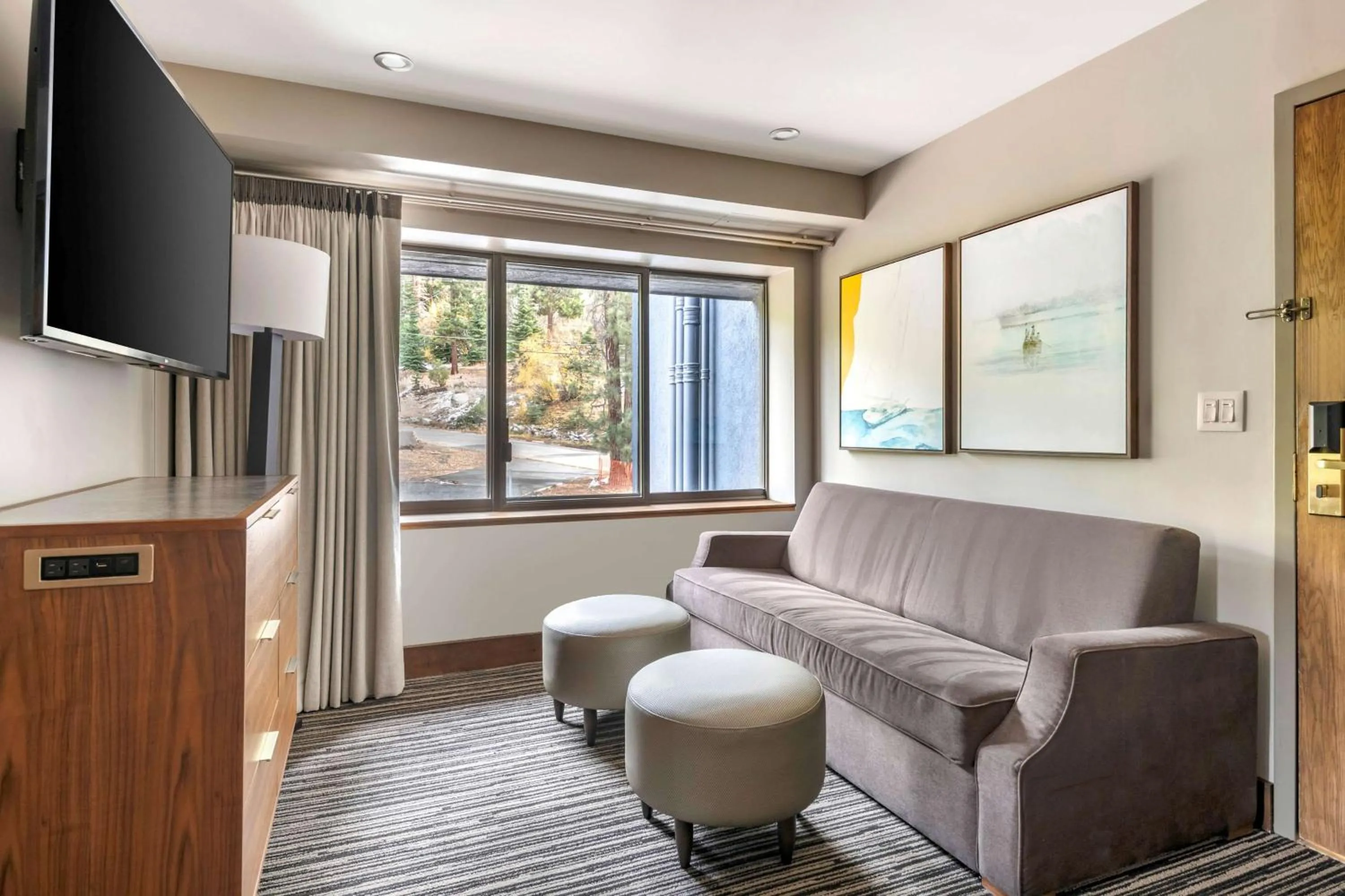 Two-Bedroom King Suite with Two Sofa Beds in Hilton Vacation Club Tahoe Seasons Lake Tahoe