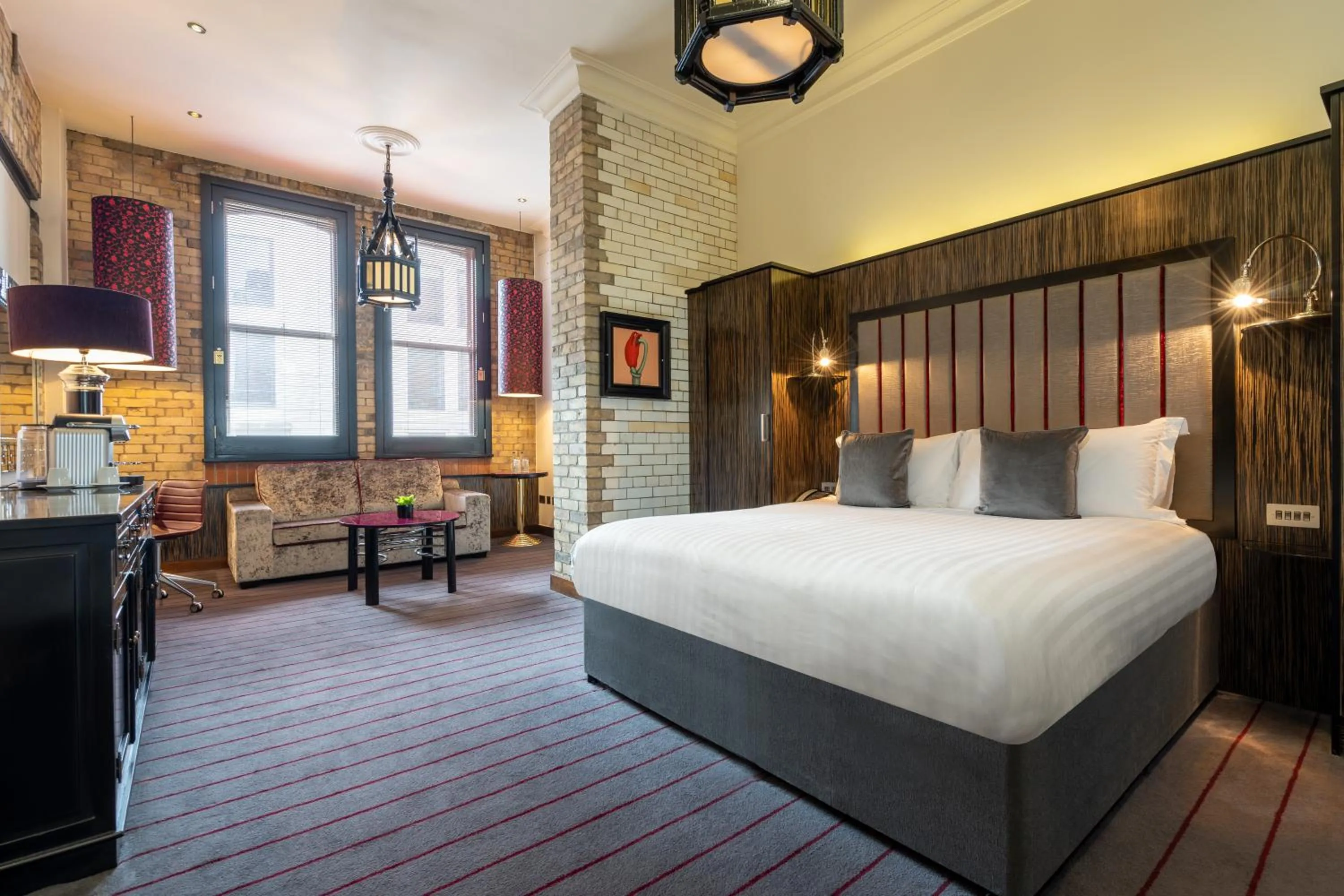 Executive Suite in The Trinity City Hotel