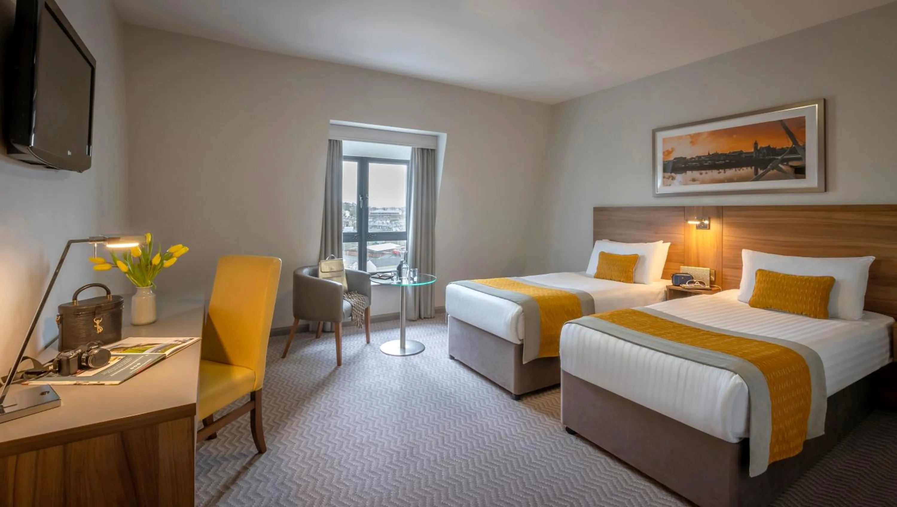 Twin Room in Maldron Hotel Derry