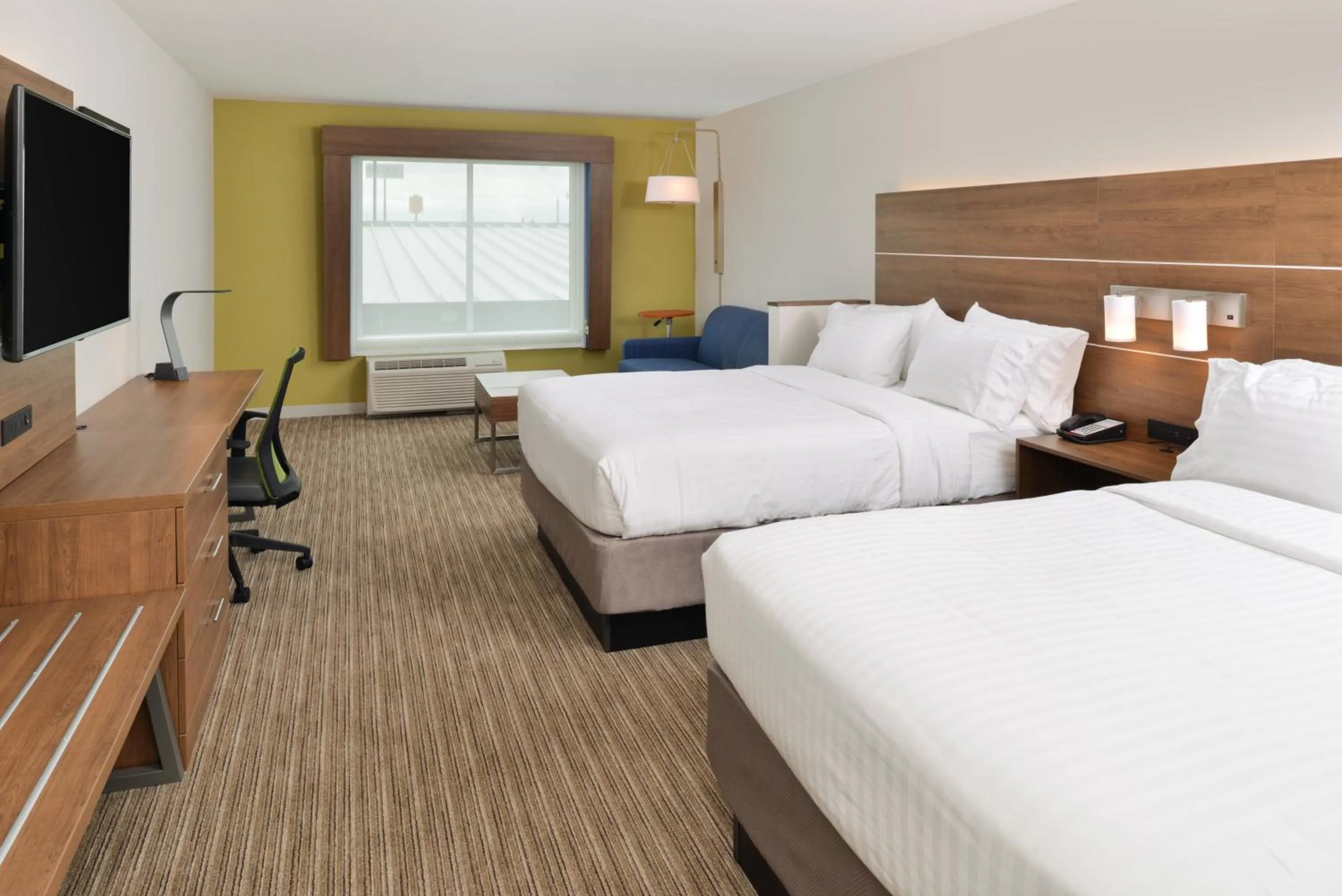 Queen Suite with Two Queen Beds in Holiday Inn Express & Suites - Ogallala by IHG