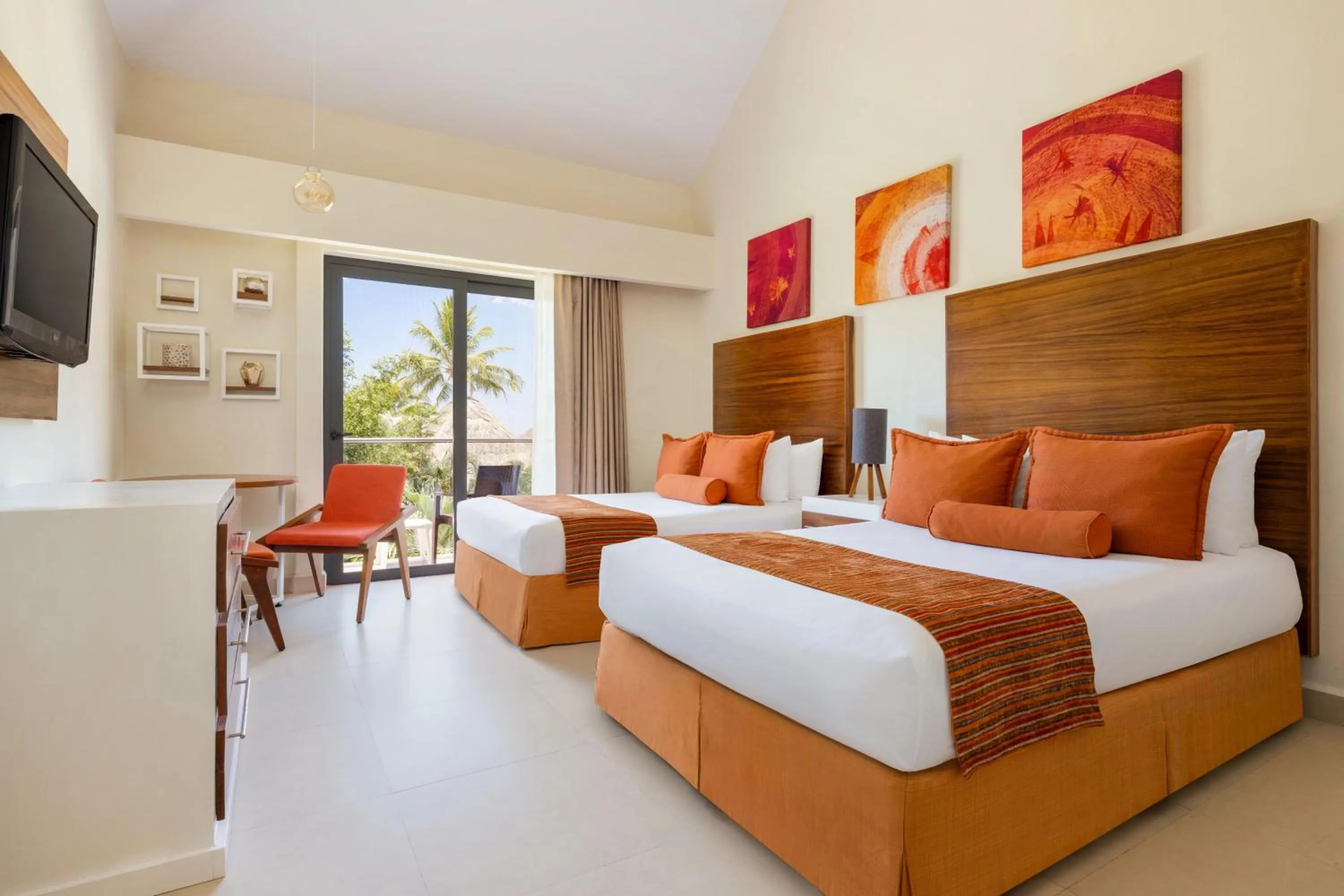 Deluxe Tropical View Double - single occupancy in Sunscape Sabor Cozumel