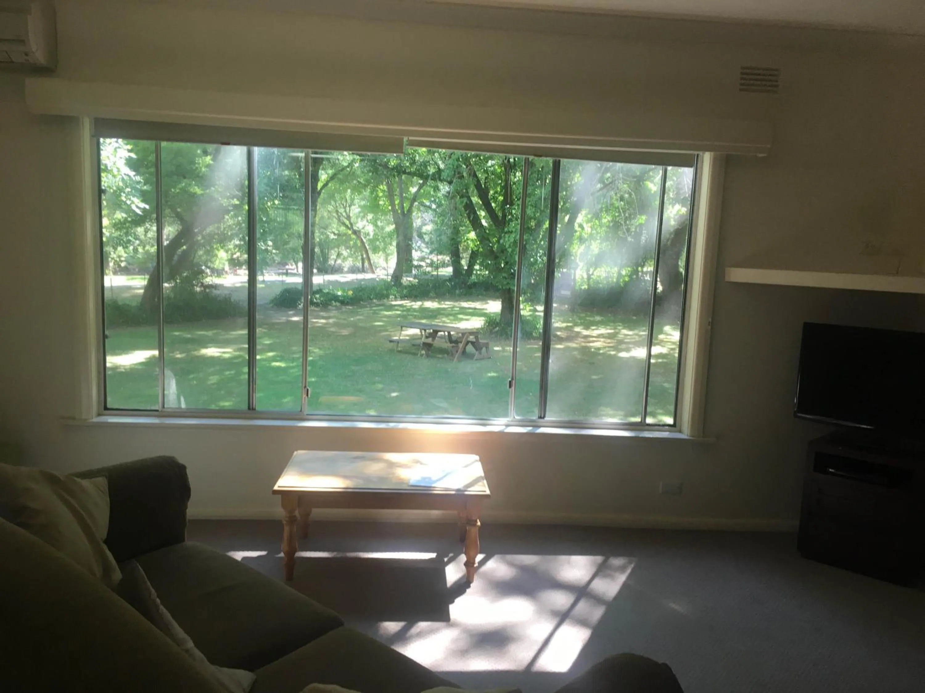 Apartment in Ovensview On Riverside