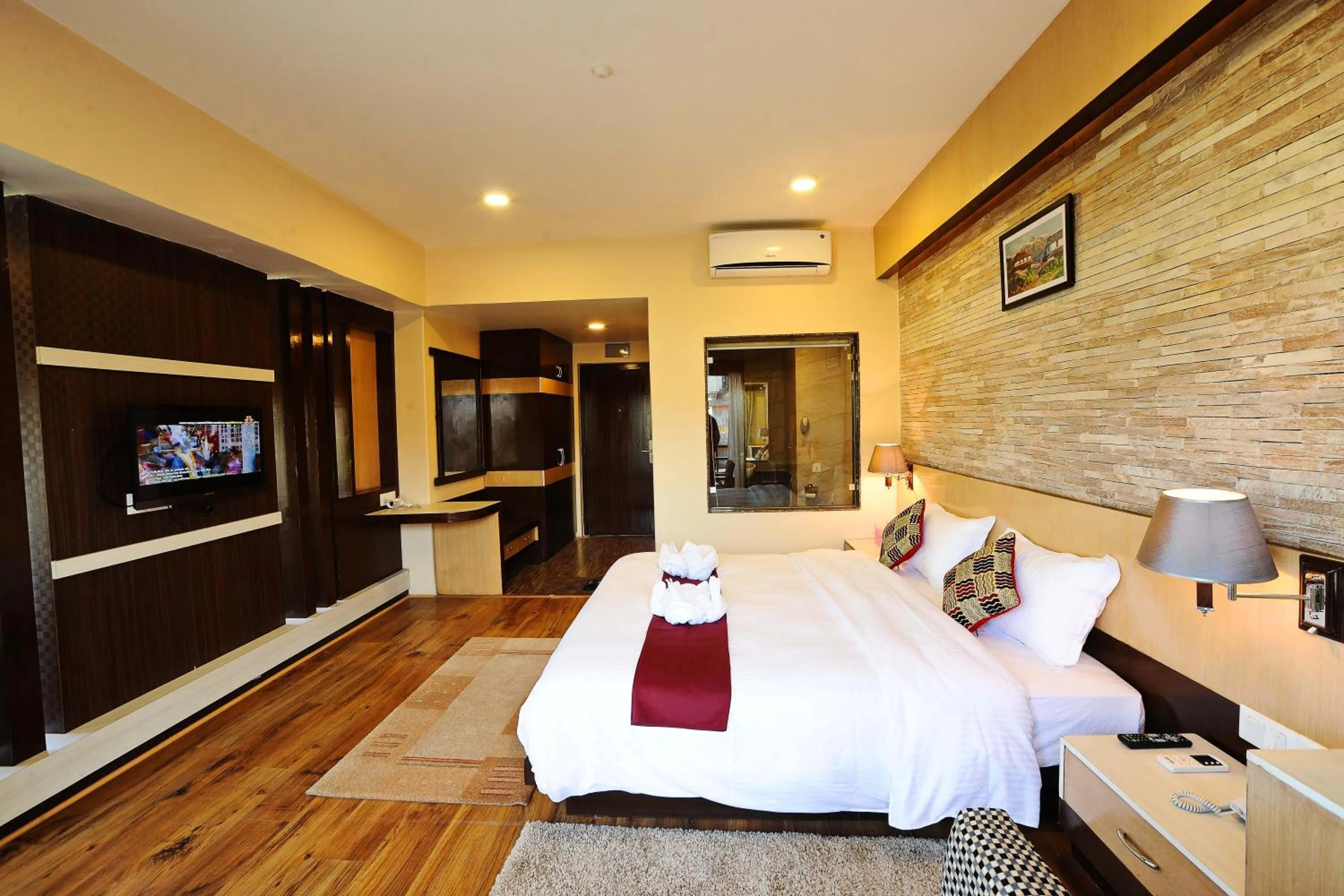 Junior Suite in Hotel Queens Park