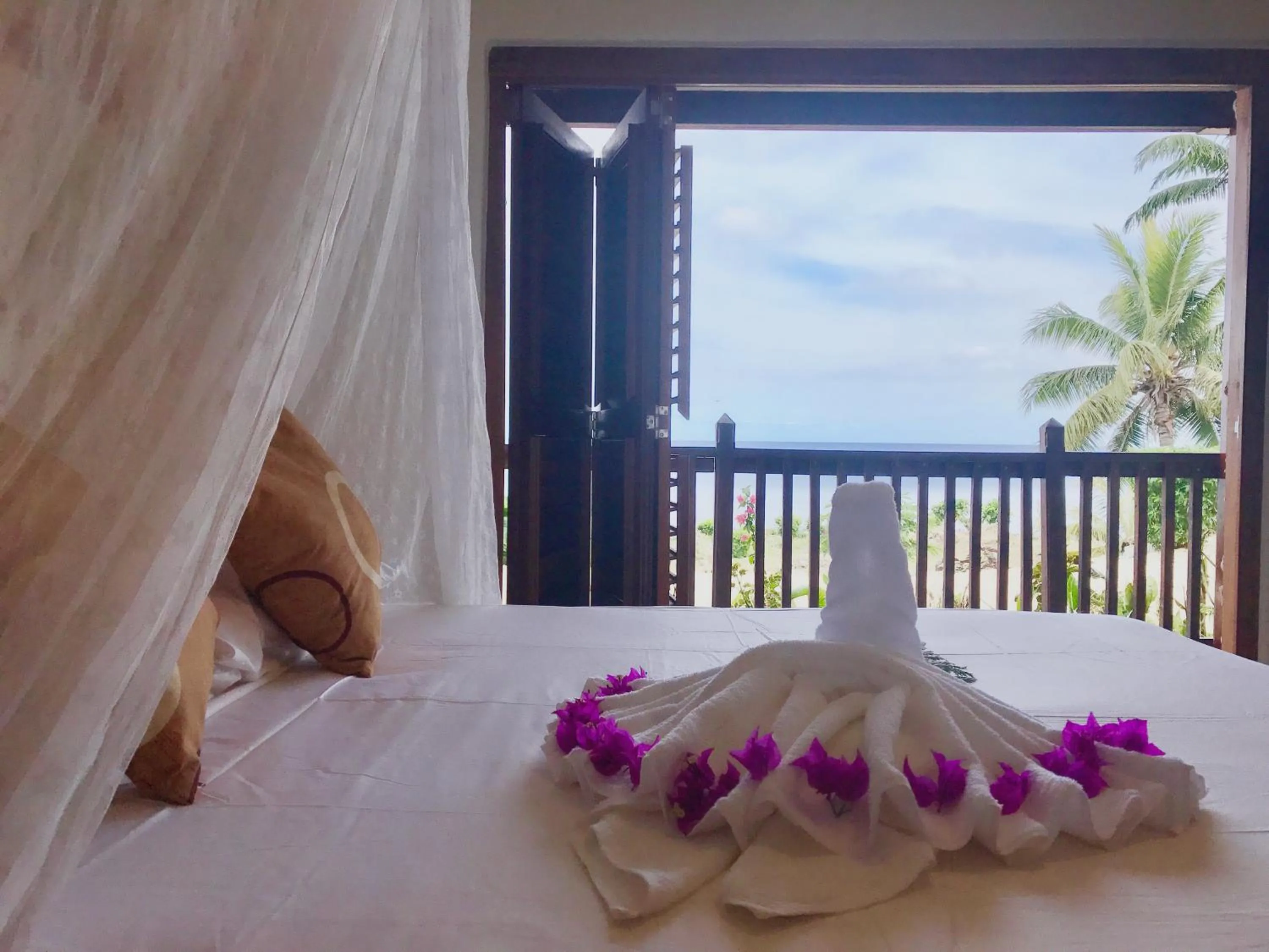 Lower Villa with Sea View in Tanna Evergreen Resort & Tours