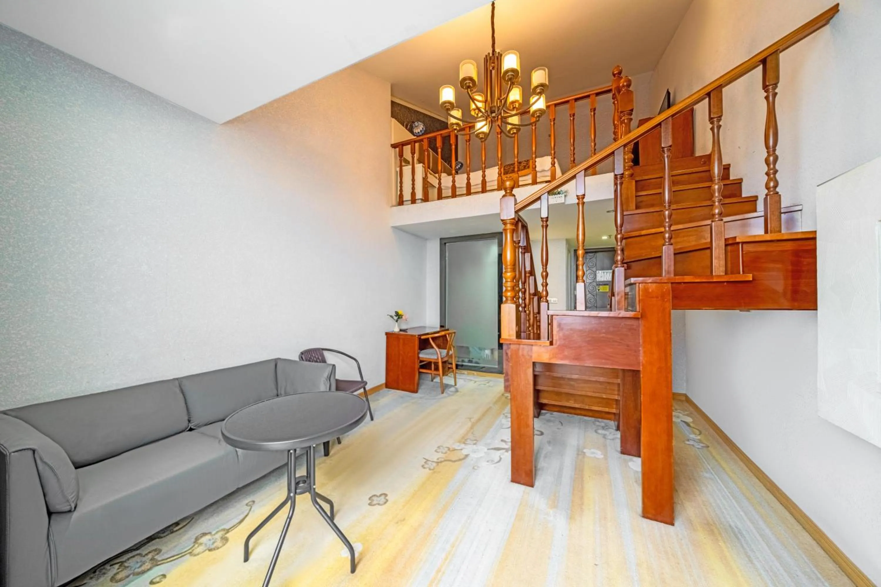 Junior Suite with Terrace in Bo Ai International Hotel Shanghai Pudong Airport Branch-Provide shuttle services to Pudong Airport and Disneyland