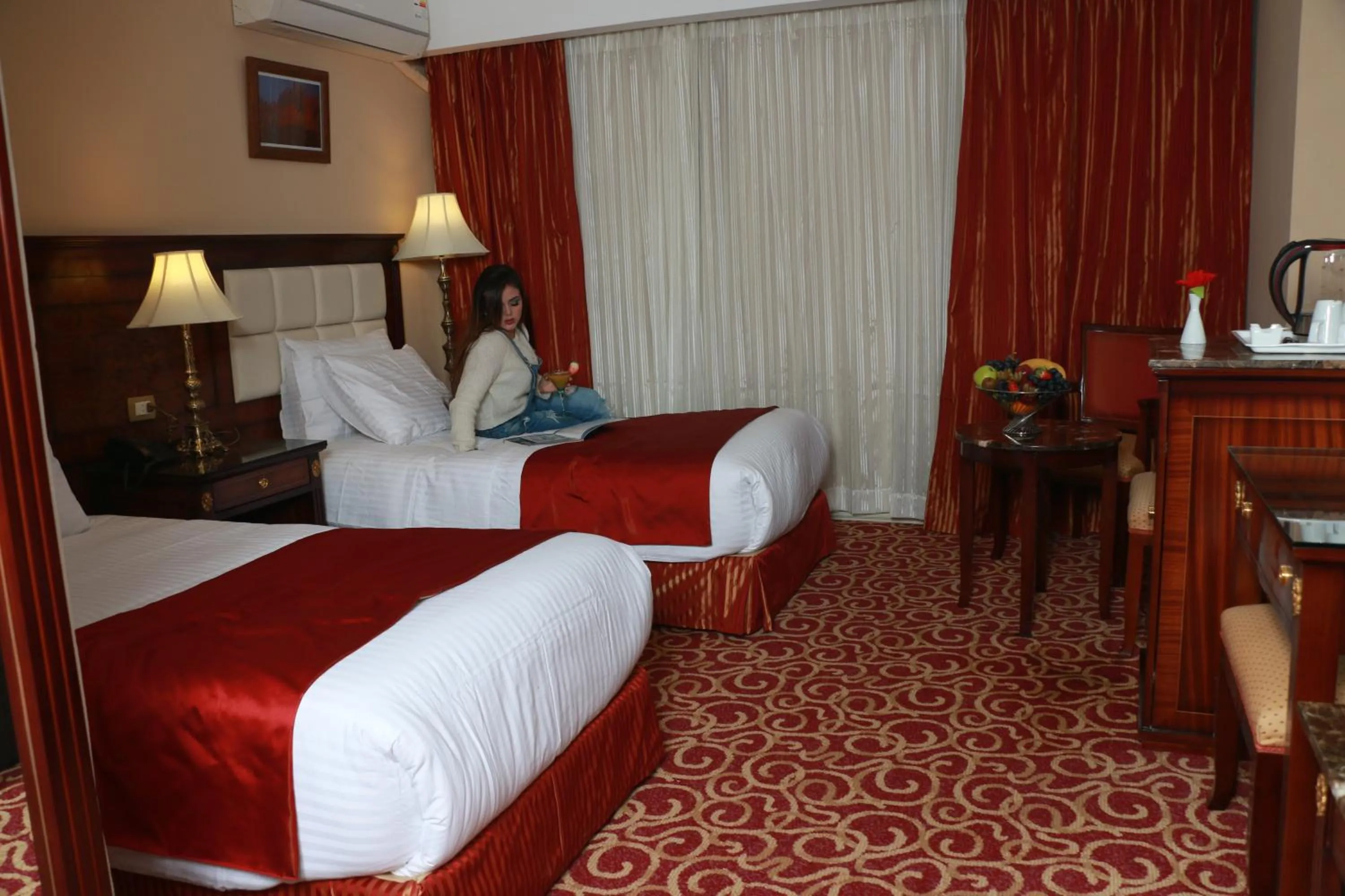 Deluxe Double or Twin Room with Balcony - single occupancy in The Guard Hotel