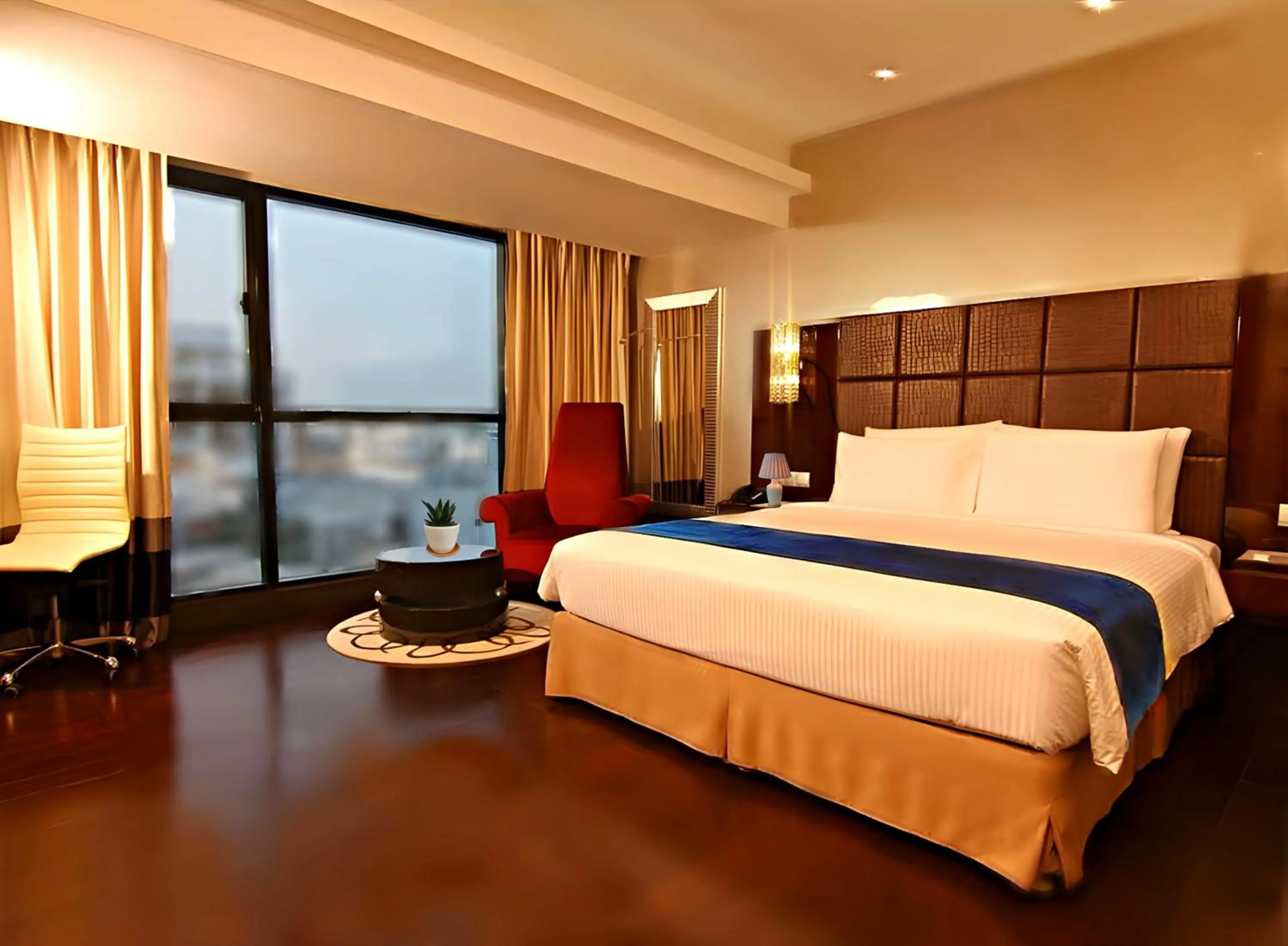 Executive Double Room - single occupancy in The Raintree Dhaka - A Luxury collection Hotel