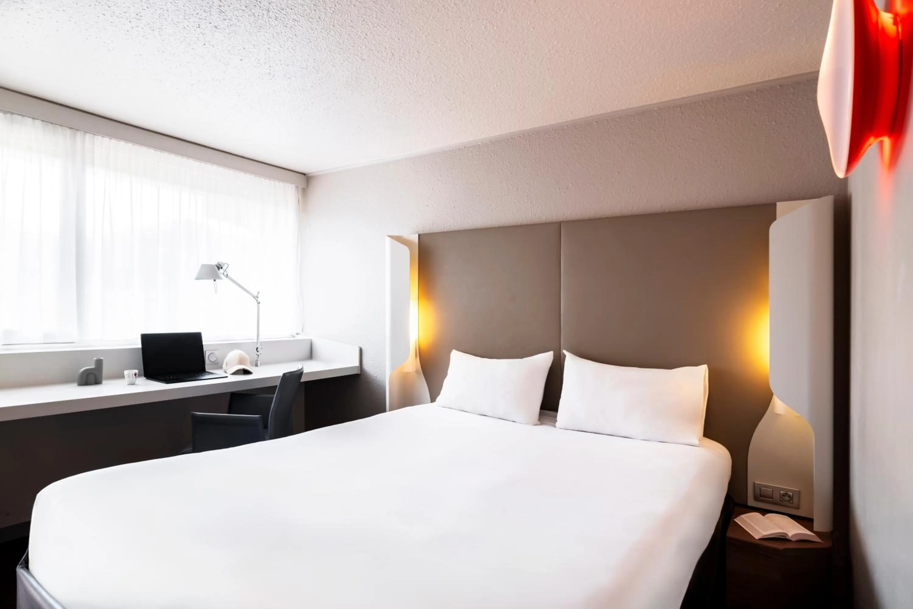 Standard Double Room in Campanile Montesson - Le Vésinet