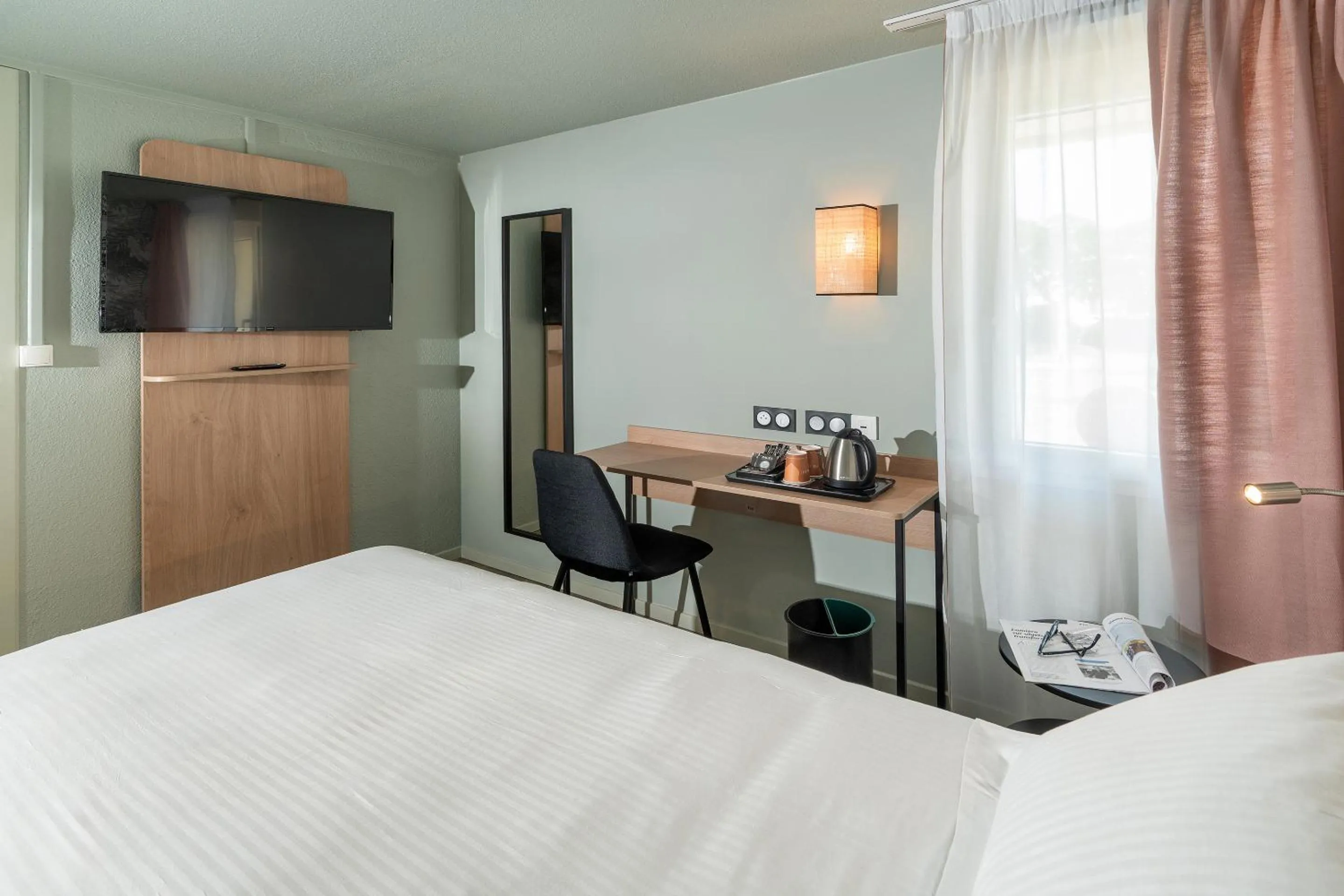 Family Room with One King Bed and One Double Bed - Non-Smoking in Sure Hotel by Best Western Rochefort-sur-Mer