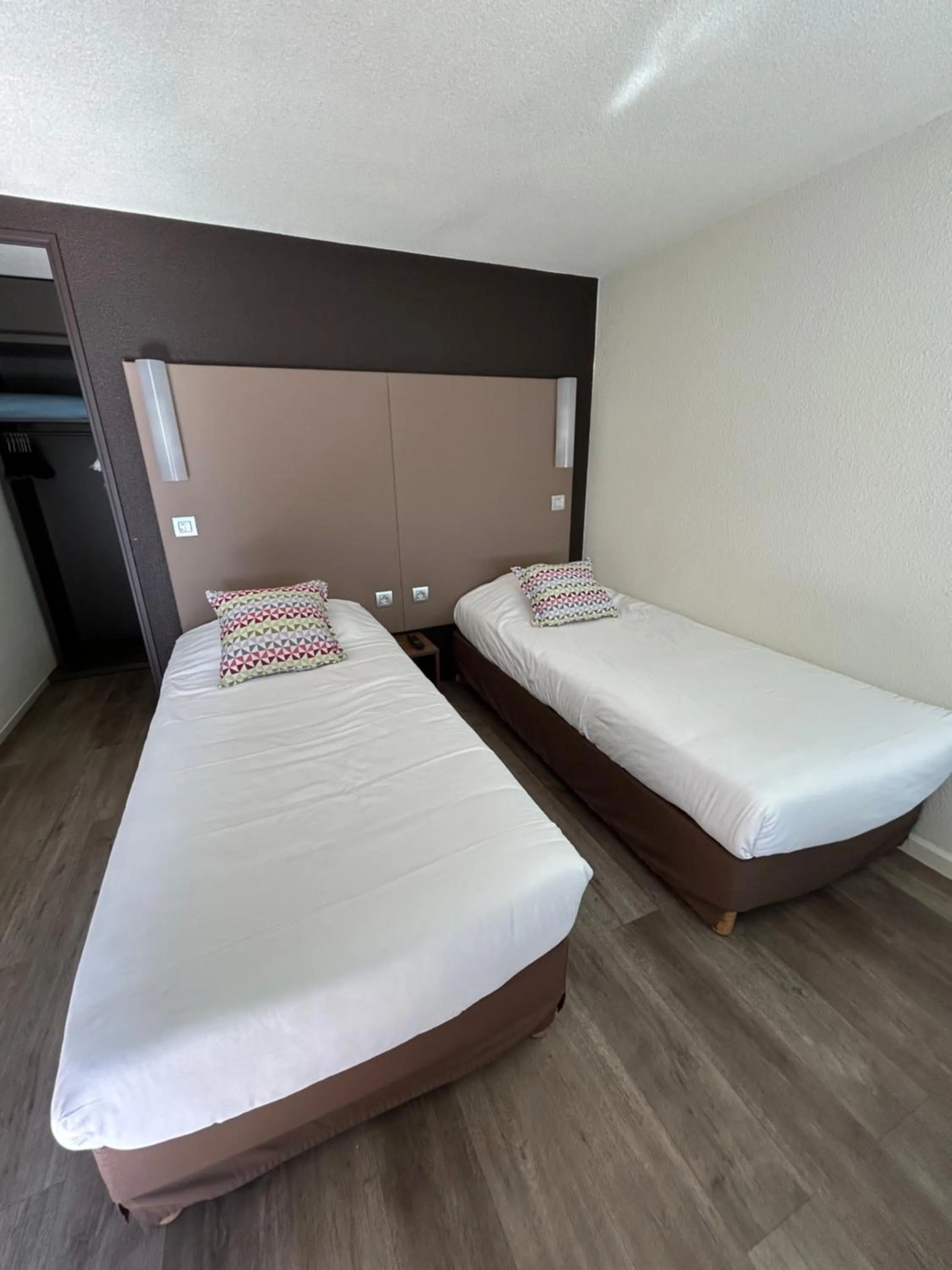 Twin Room in Campanile Sablé-Sur-Sarthe Vion