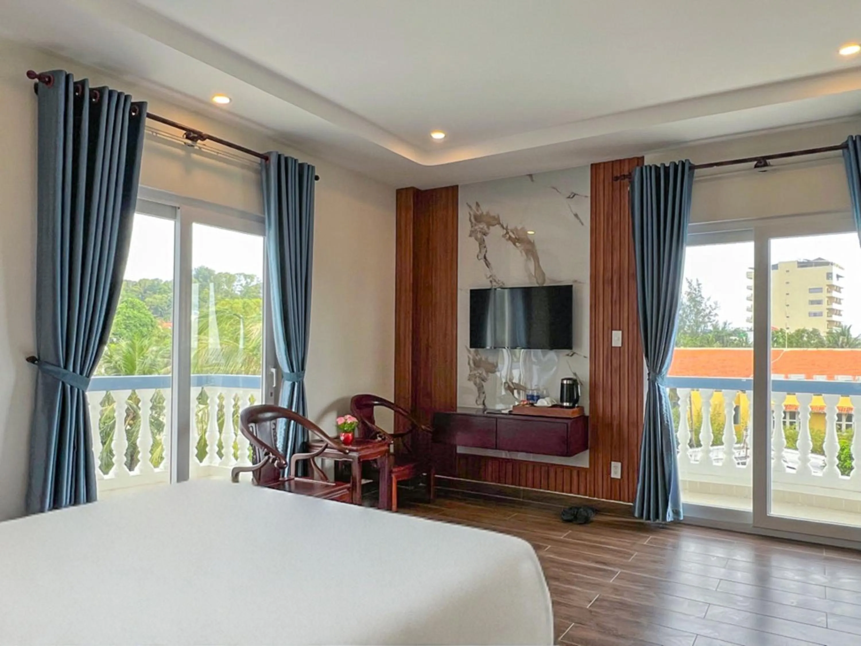 King Room with Sea View in Brenta Phu Quoc Hotel