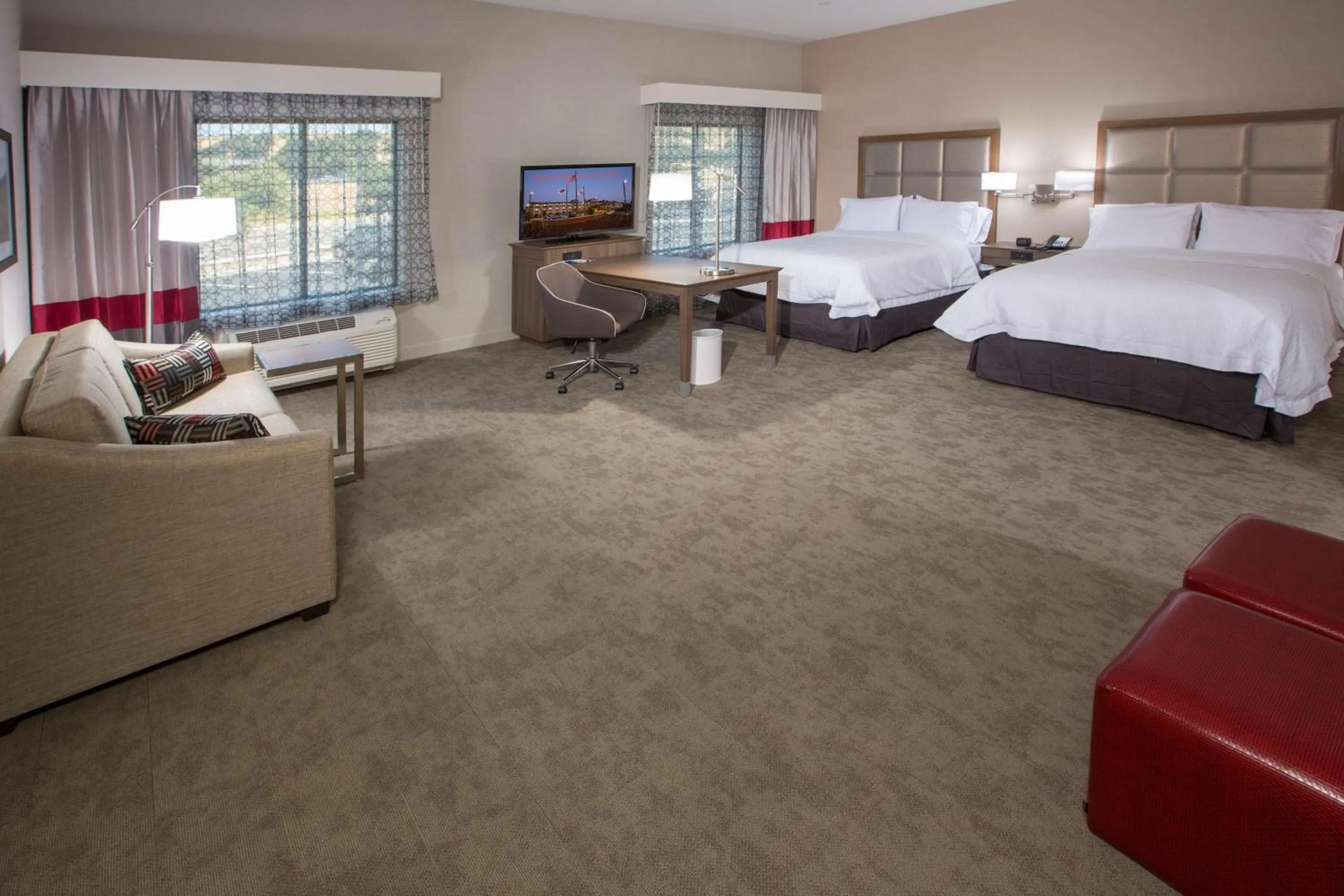 Queen Studio Suite - Non-Smoking in Hampton Inn & Suites Buellton/Santa Ynez Valley, Ca