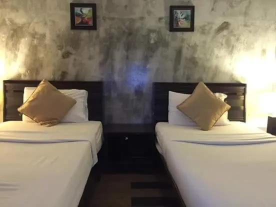 Standard Twin Room in Crescent Bay Resort