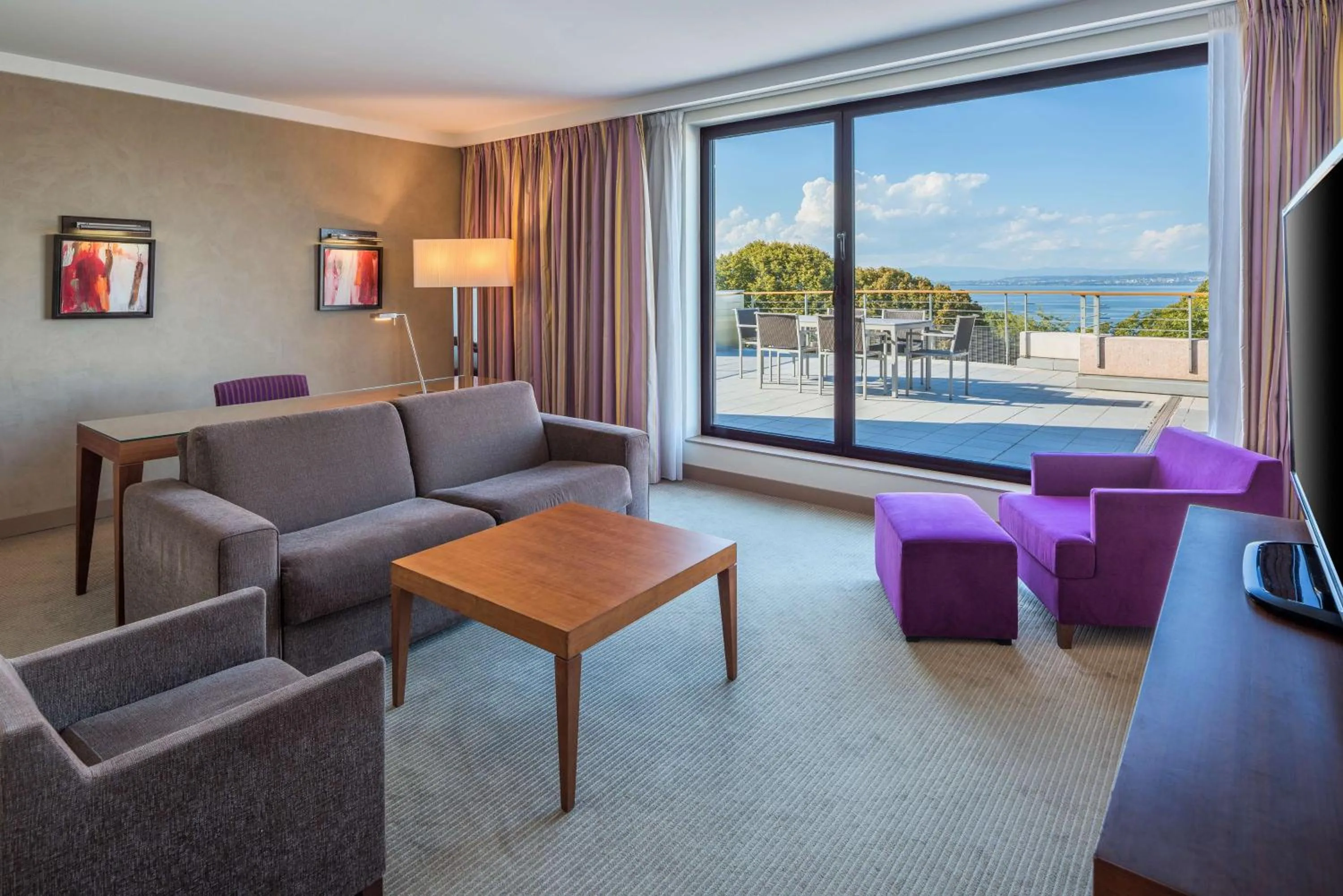 Executive King Suite in Hilton Evian Les Bains