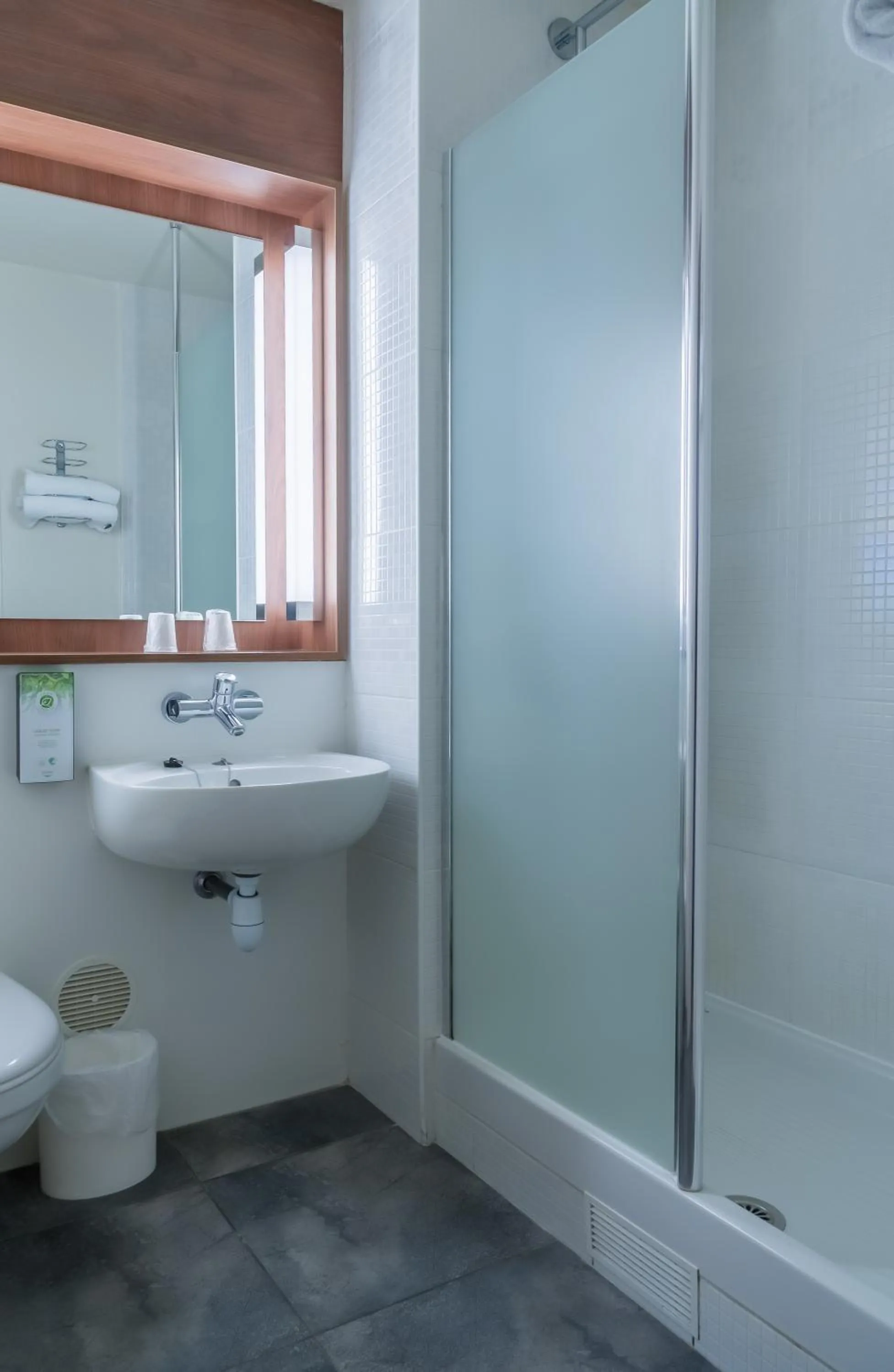 Standard Double Room in Campanile Nogent-Sur-Marne