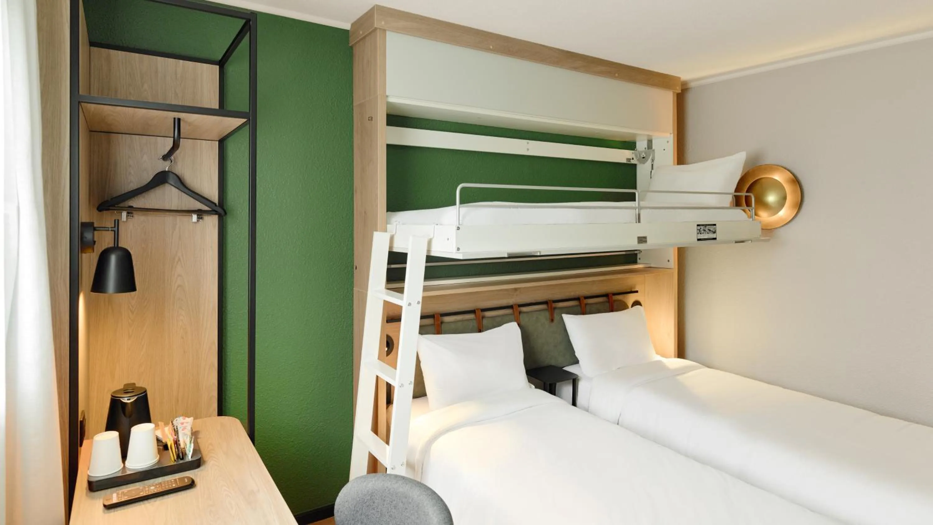 Triple Room in Campanile Prime - Argenteuil