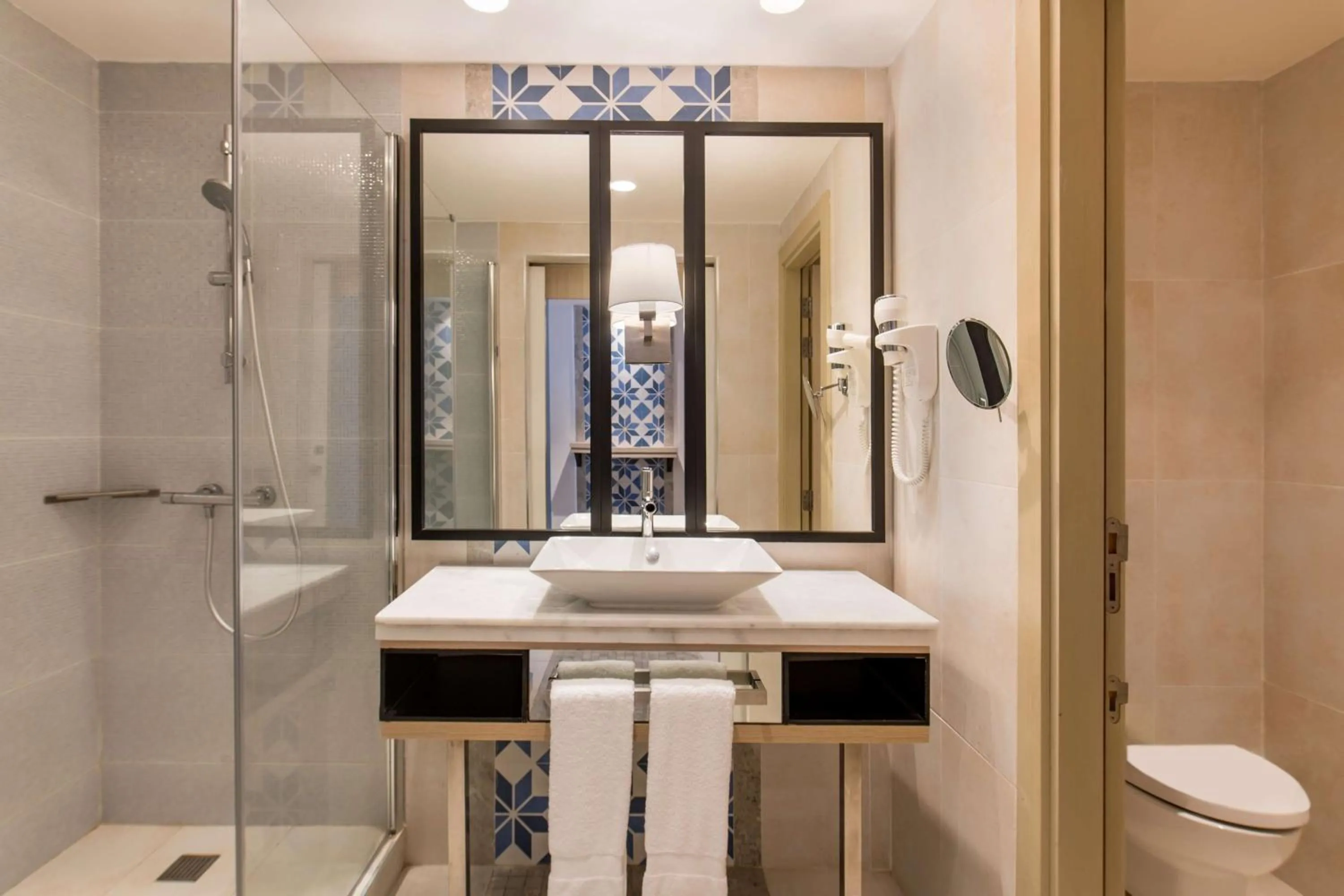 Executive Room with Lateral Sea View in Radisson Blu Resort Saidia Beach