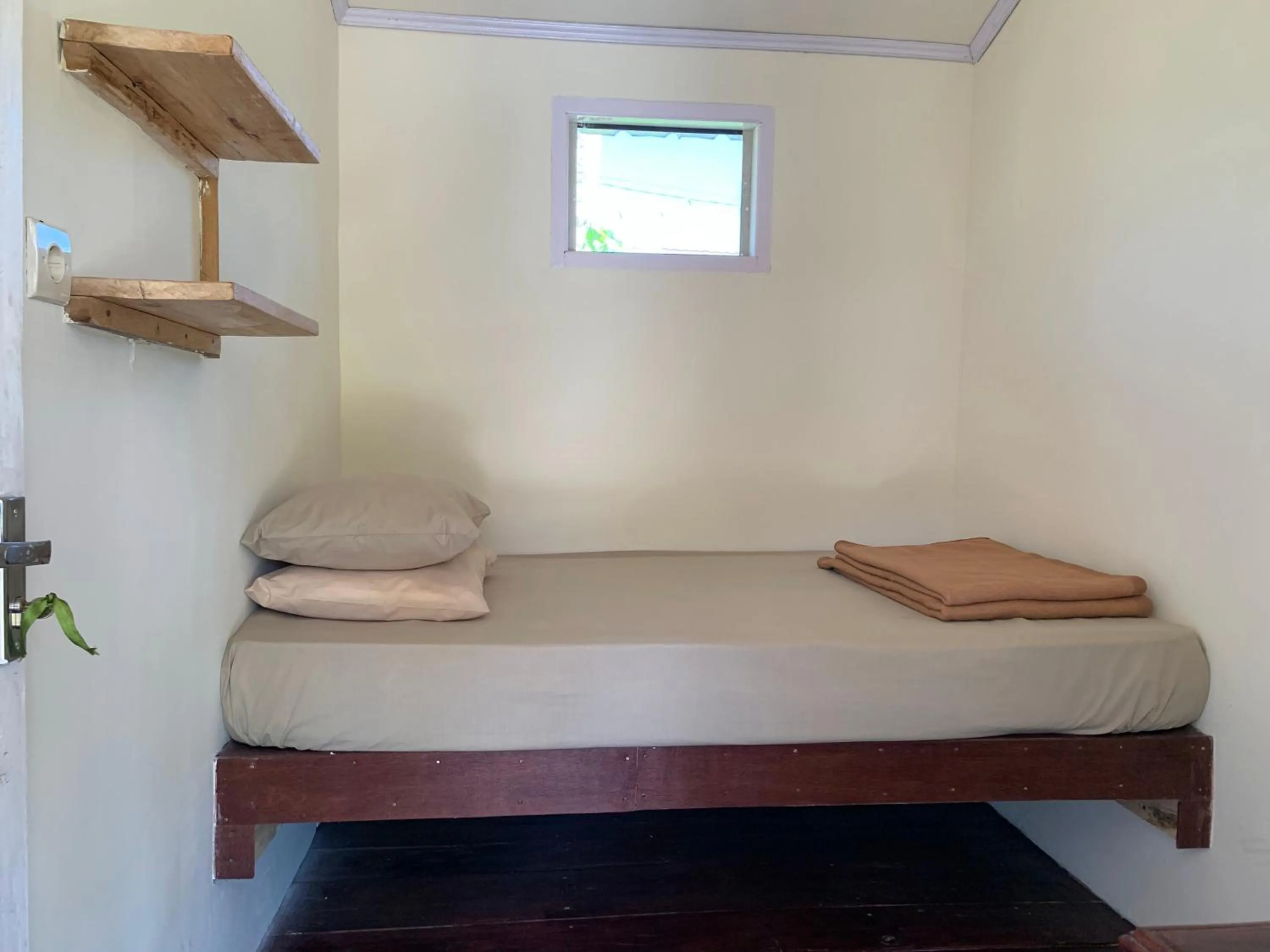 Small Double Room in Rinjani Garden Syariah by ecommerceloka