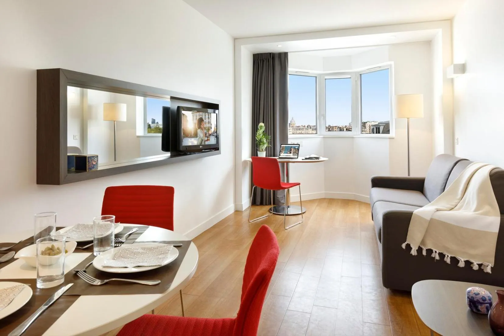 One-Bedroom Apartment in Citadines Montparnasse Paris