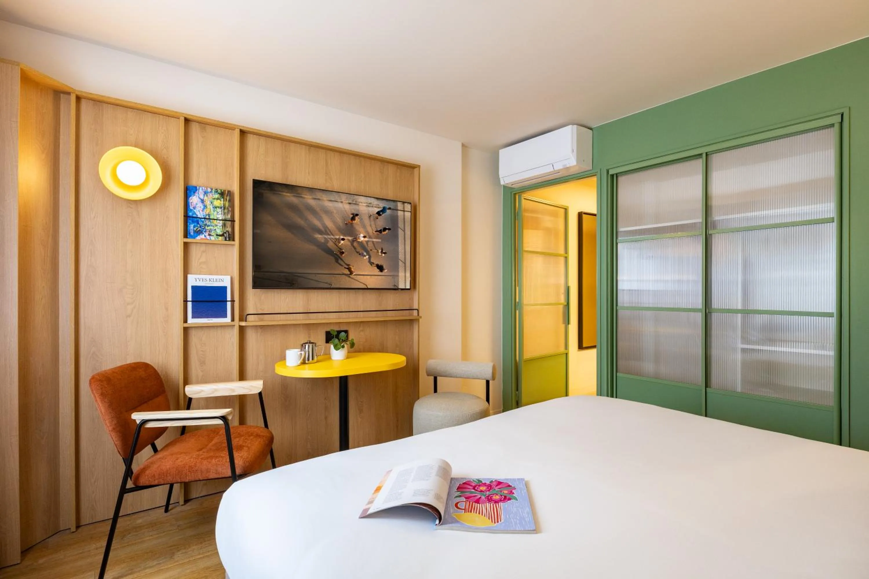 Studio (2 Adults) in Citadines République Paris