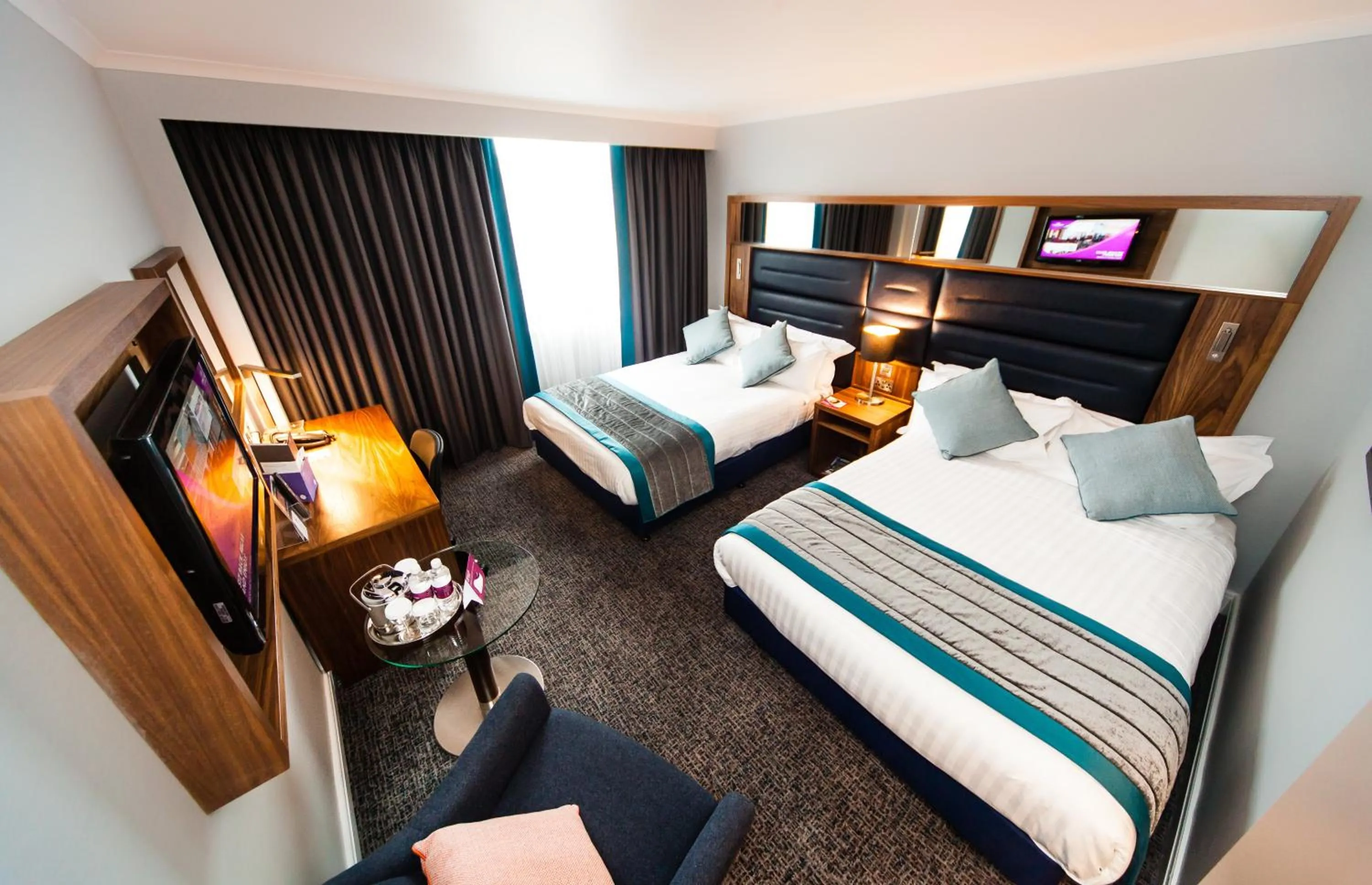 Standard Queen Room with Two Queen Beds in Crowne Plaza Leeds by IHG