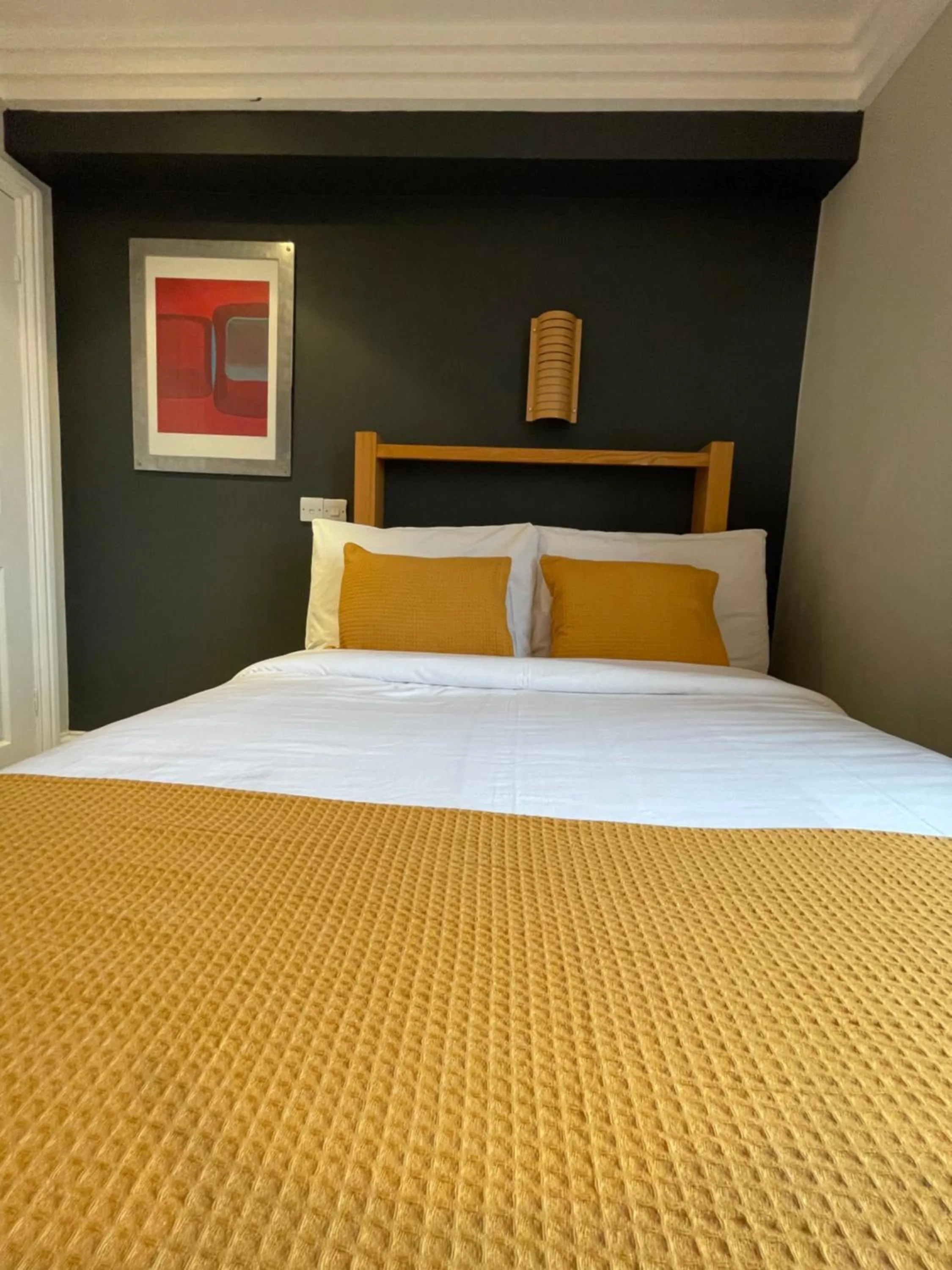 Double Room in Shandon Hotel