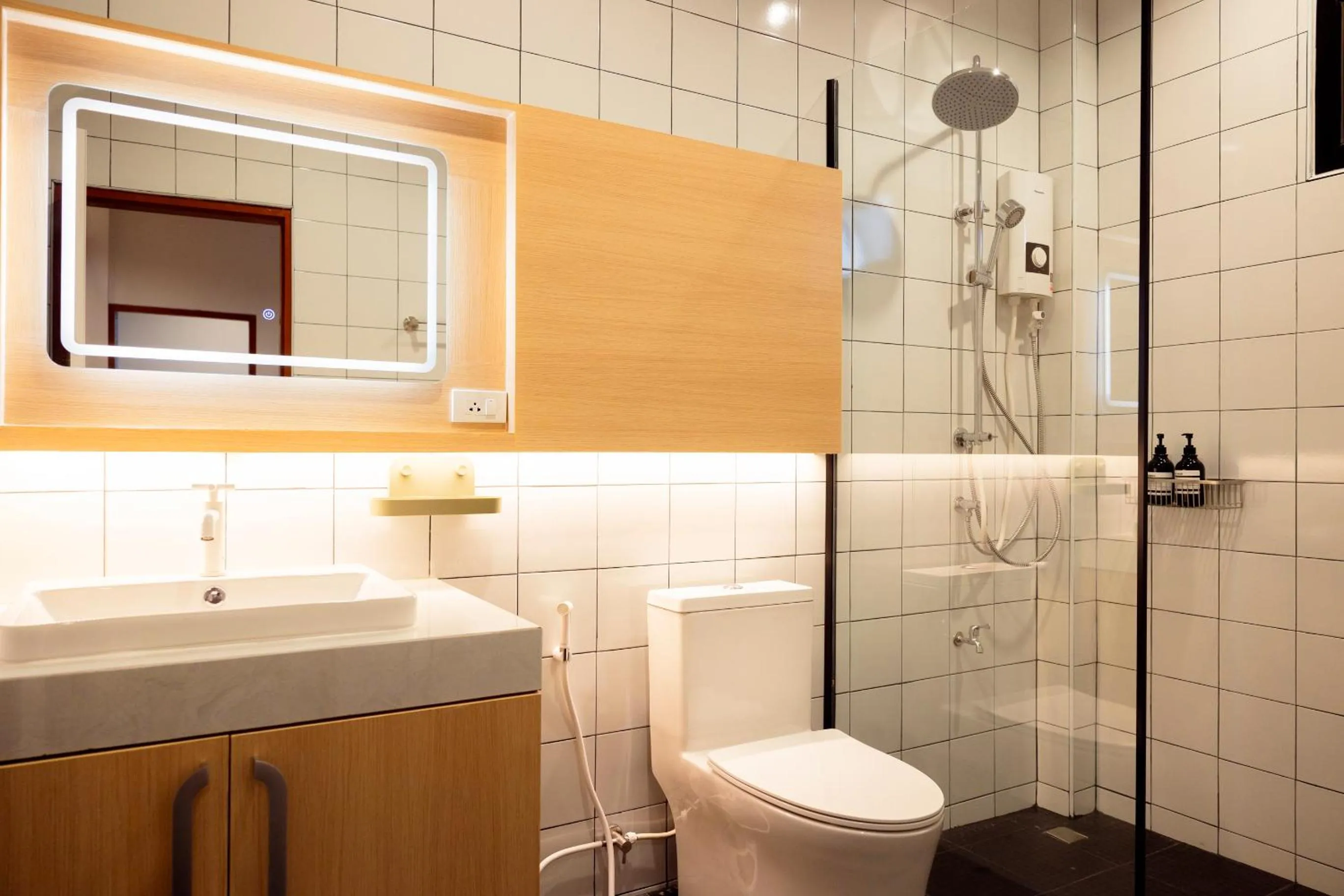 Family For 5 in Karpenter Lampang