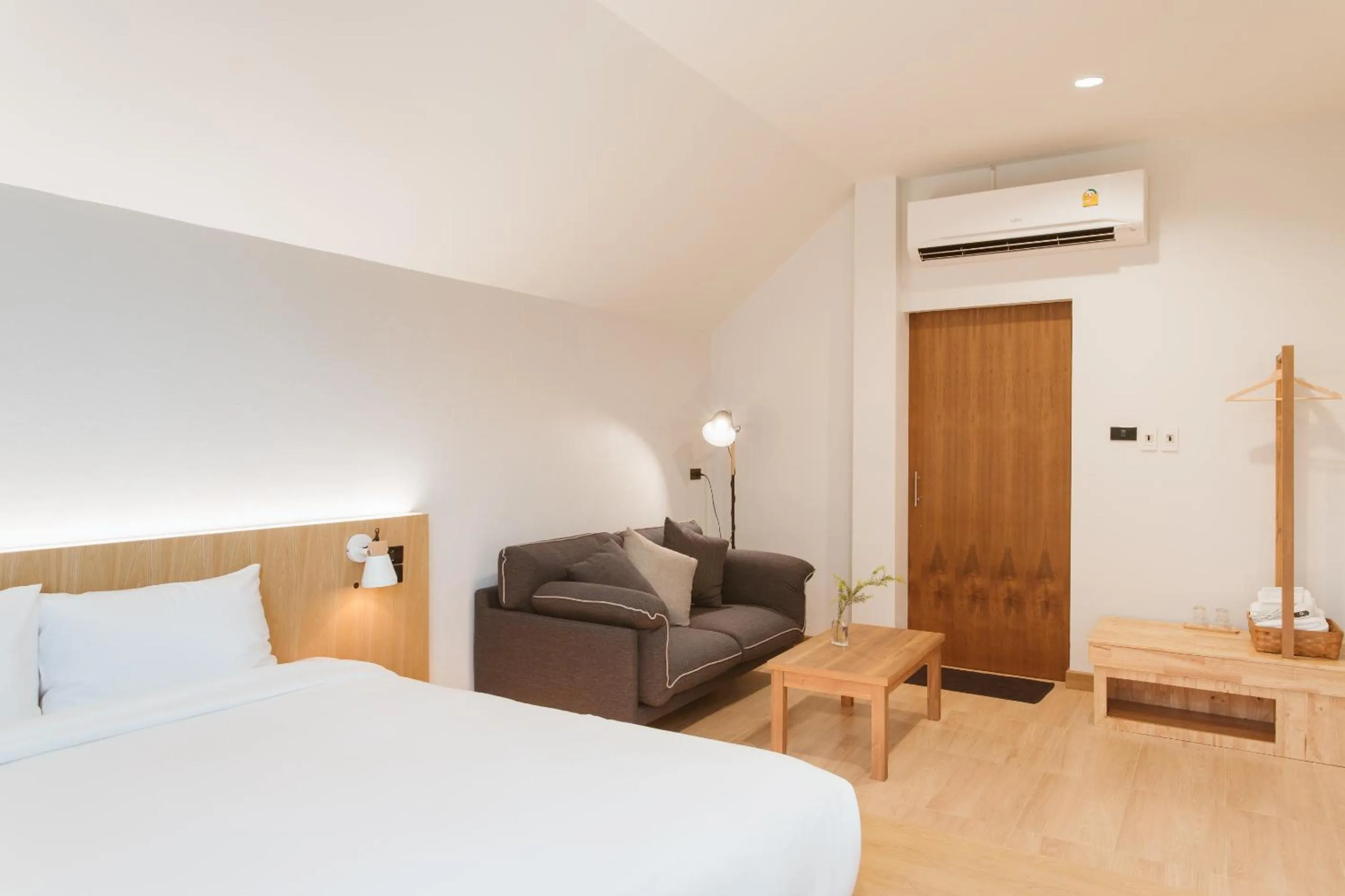 Deluxe Suite in Karpenter Lampang